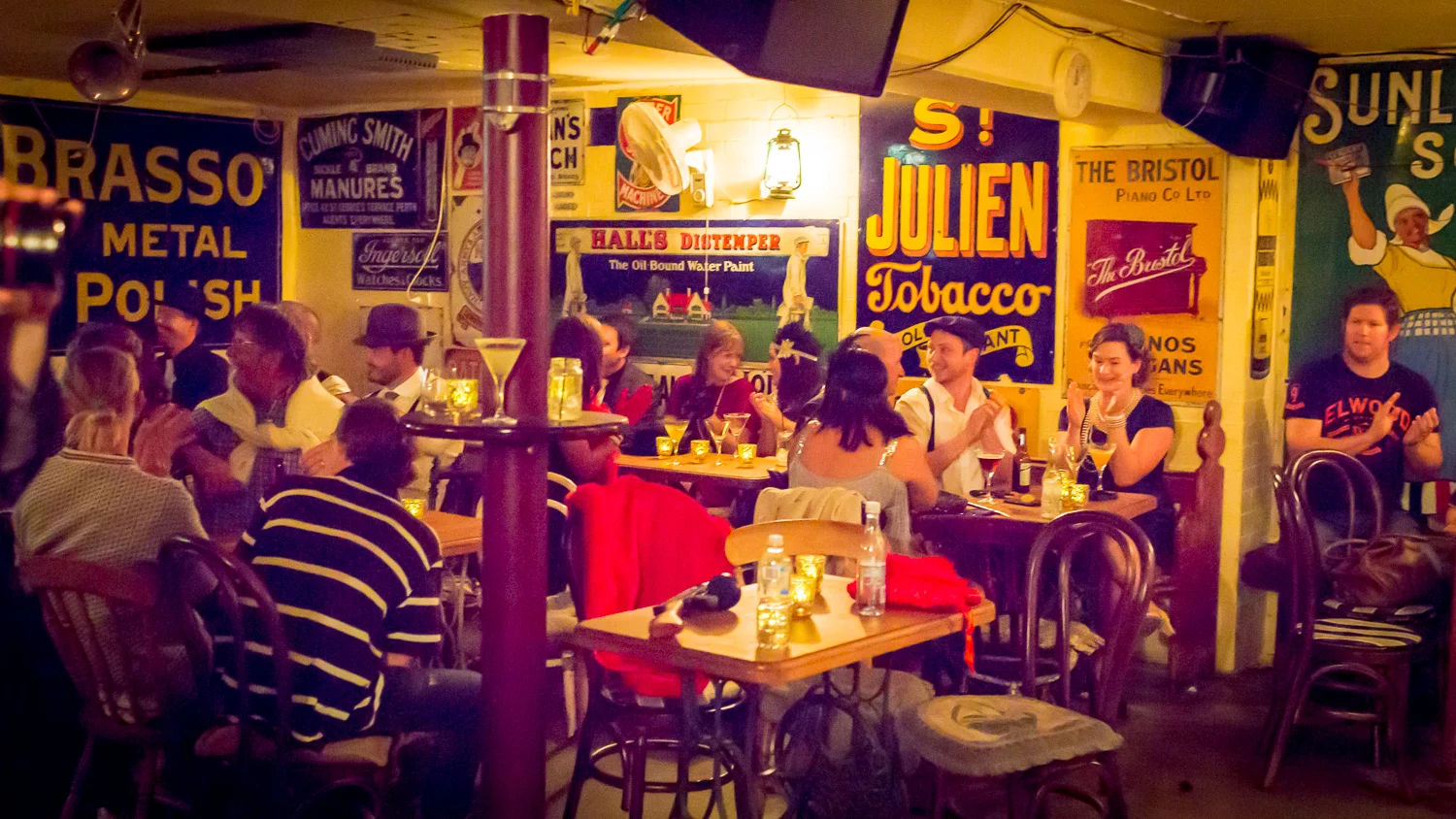 Corner House Jazz Band — Jazz Cellar