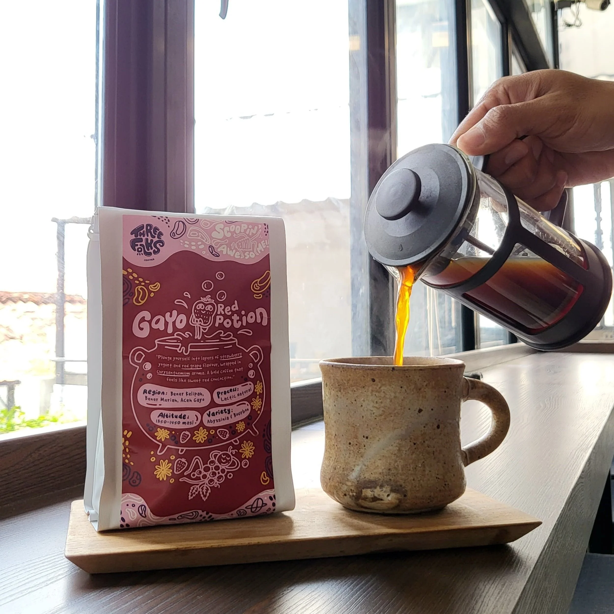 Lebak Bulus' Awesome Scoop Shop — three folks