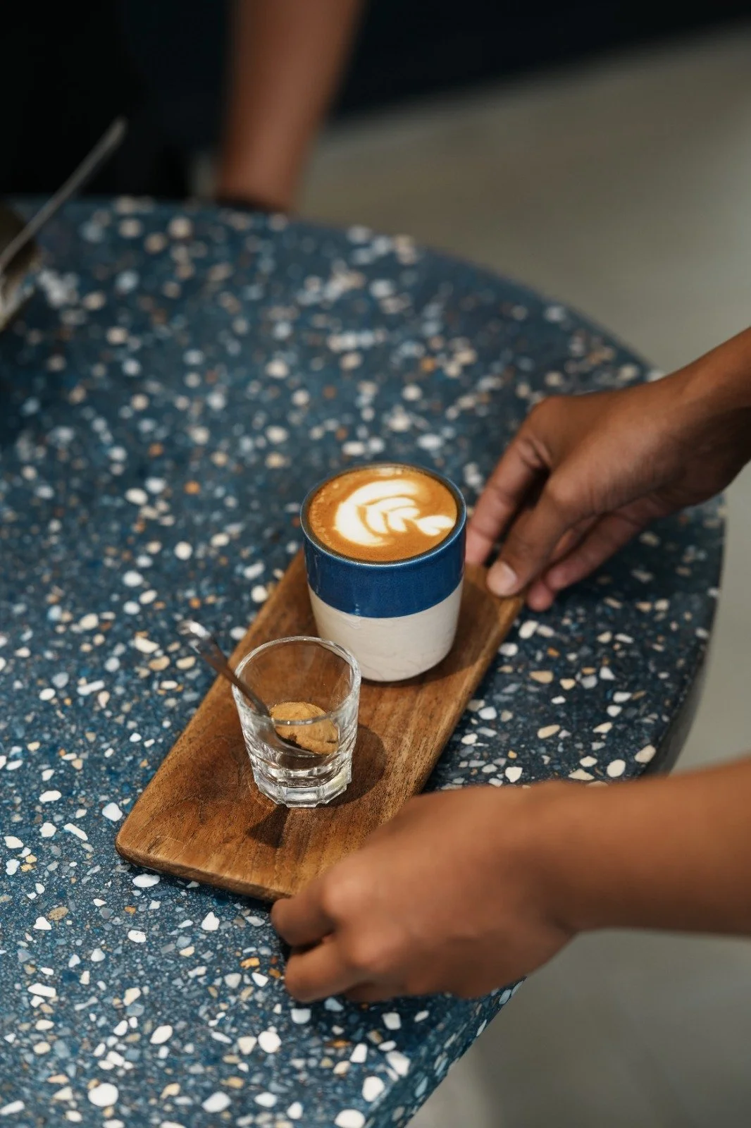 Three Folks Cinere Vibes 07.jpeg