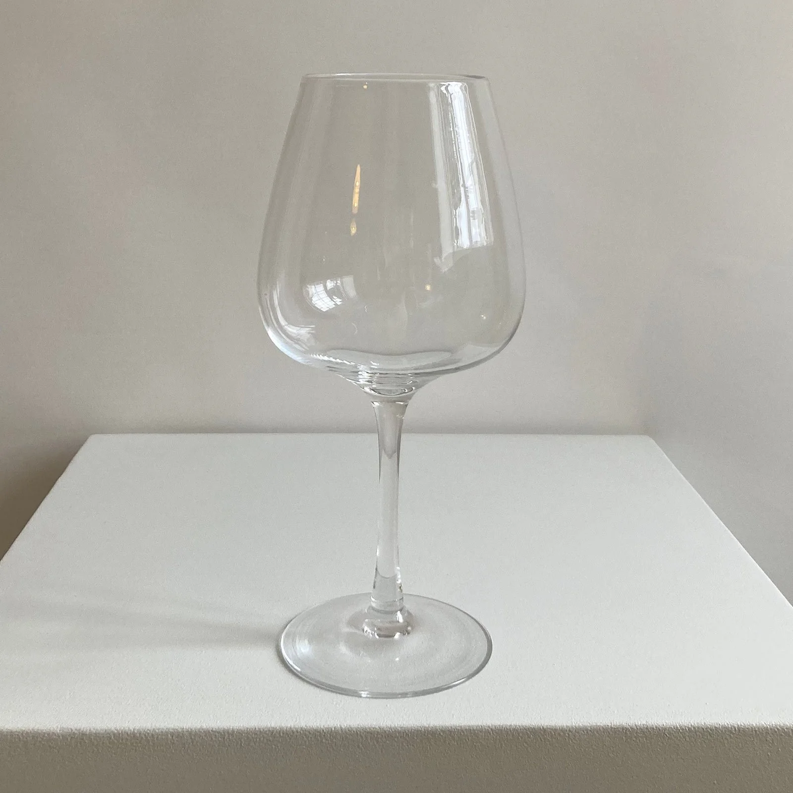 nina_norgaard-red_wine_glass.jpg