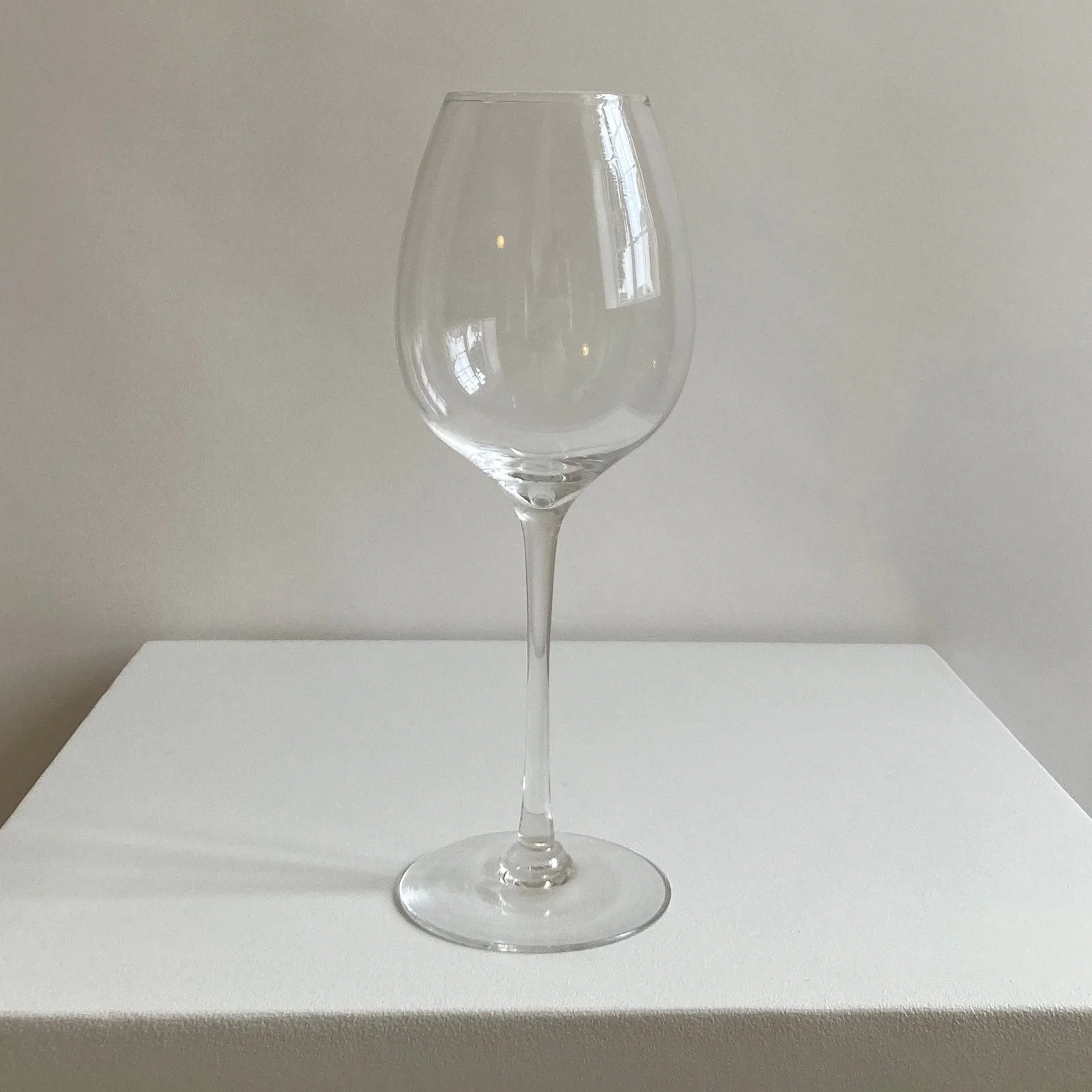 nina_norgaard-white_wine_glass.jpg