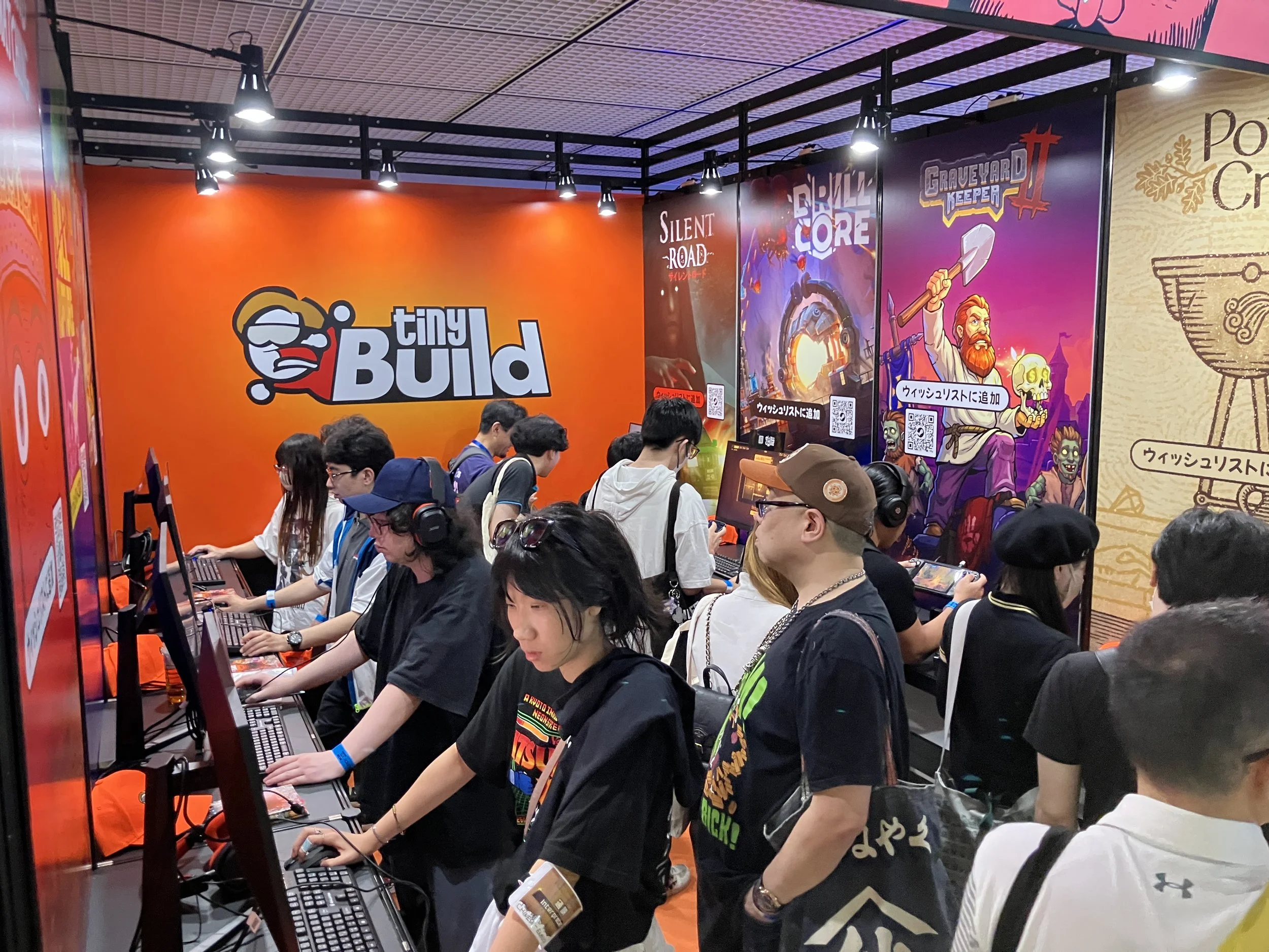 tinyBuild - Demo Stations