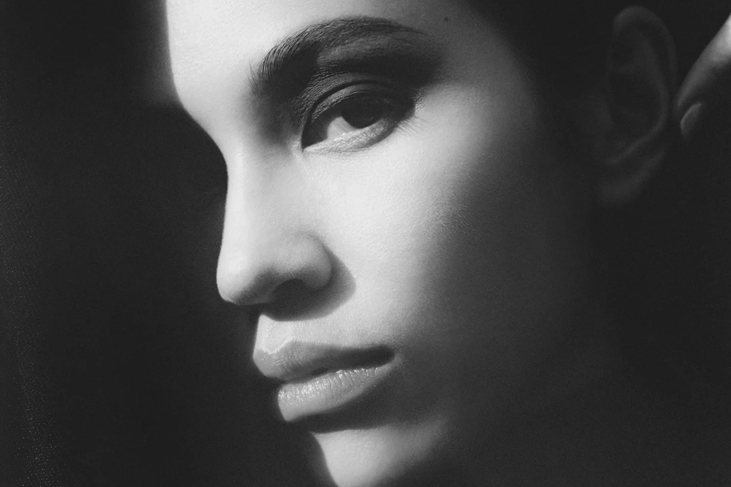 Kiko Mizuhara — Identity, Idiosyncrasy and Love