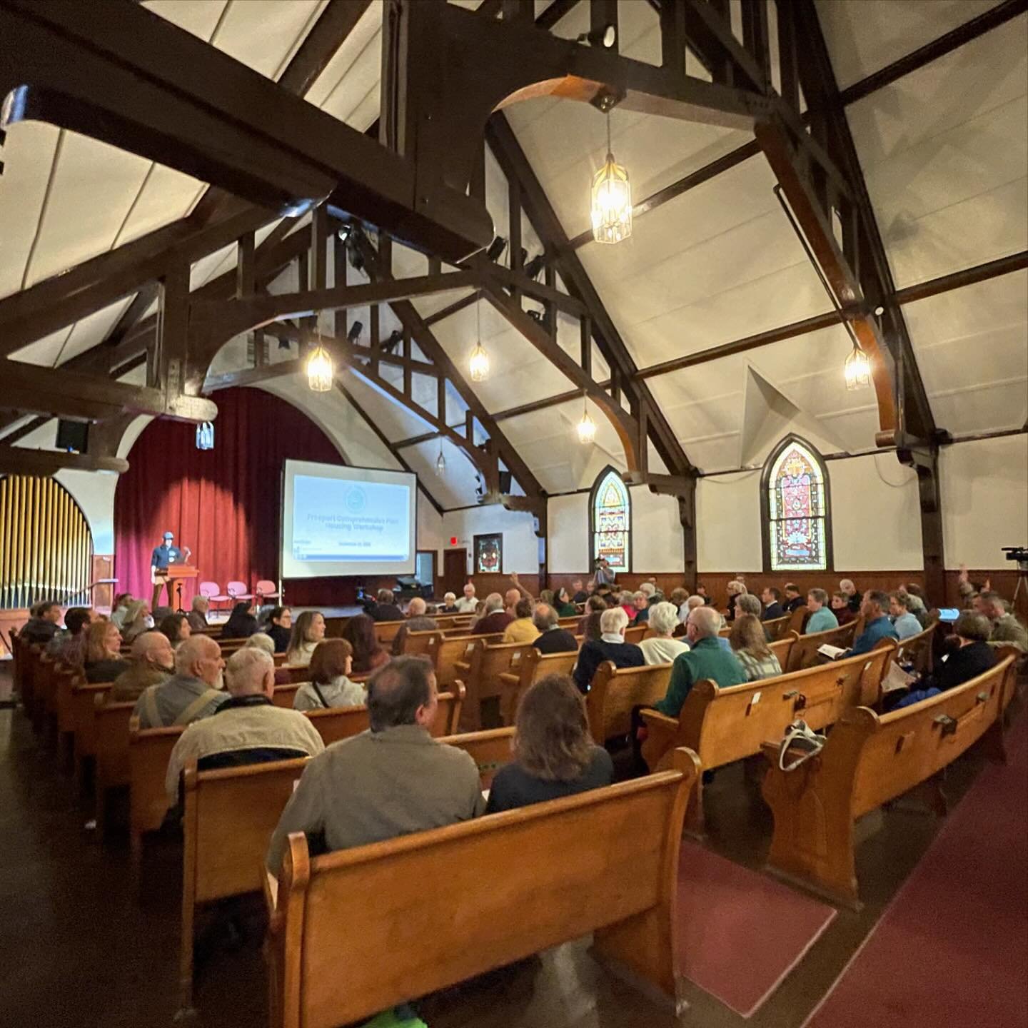 Almost 100 people here at @meetinghousearts and online for a community conversation on housing in Freeport! We&rsquo;re here with @blumlevine from the Comp plan team and local expert John Egan to talk about Freeport&rsquo;s housing needs and what can