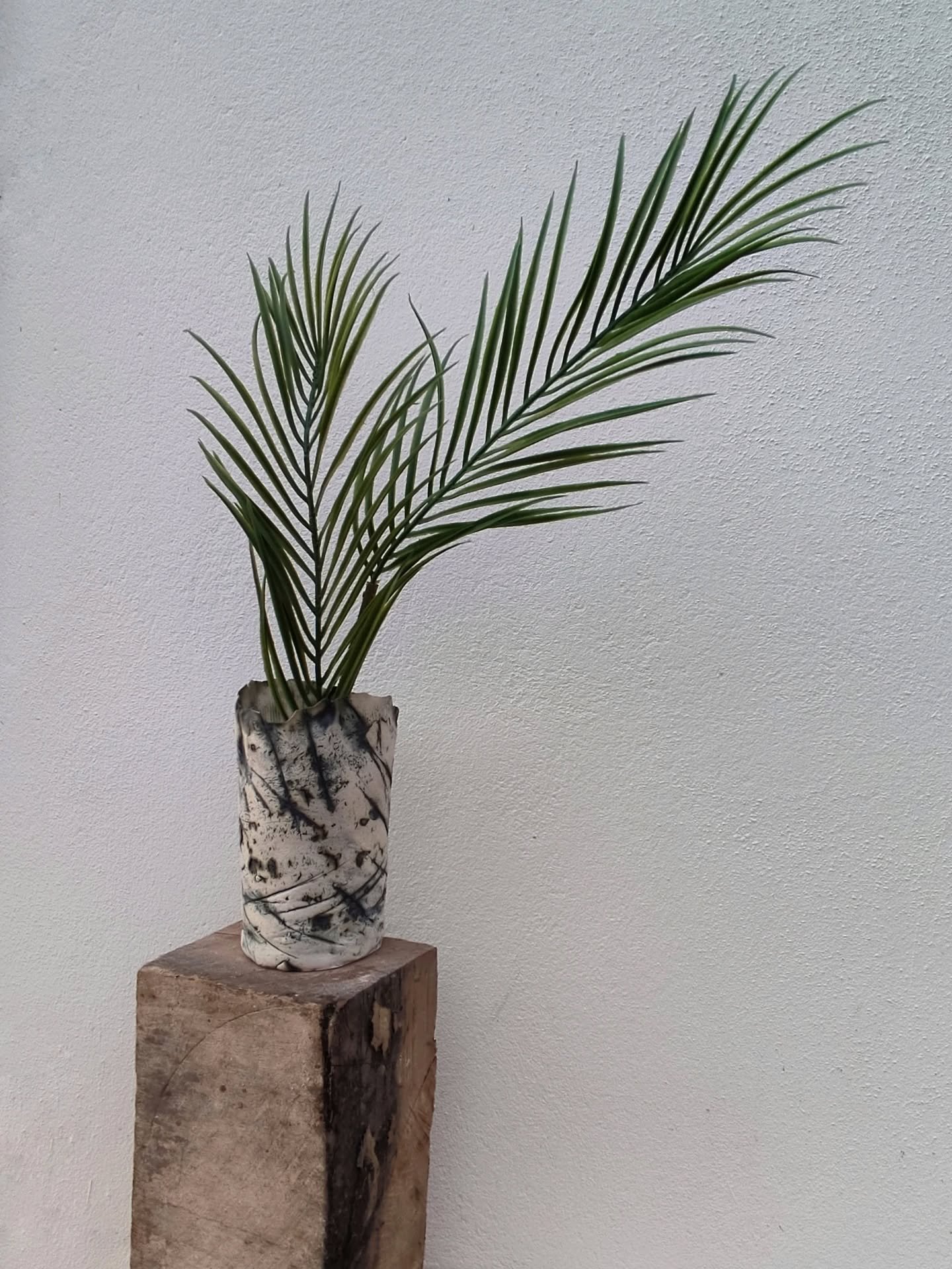 I am uploading New Work to my website this evening. Join my mailing list to get exclusive offers on these pieces.

#handmade #ceramic #keramik #ceramique #c&eacute;ramique