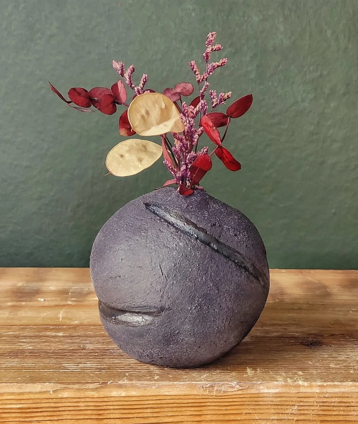 Bud Vases
These mini bud vases are tactile sketches of the landscape&mdash;observations of the quiet details that only reveal themselves when we stop to truly look. Handcrafted in stoneware, each piece captures the deeper textures and hidden colors o