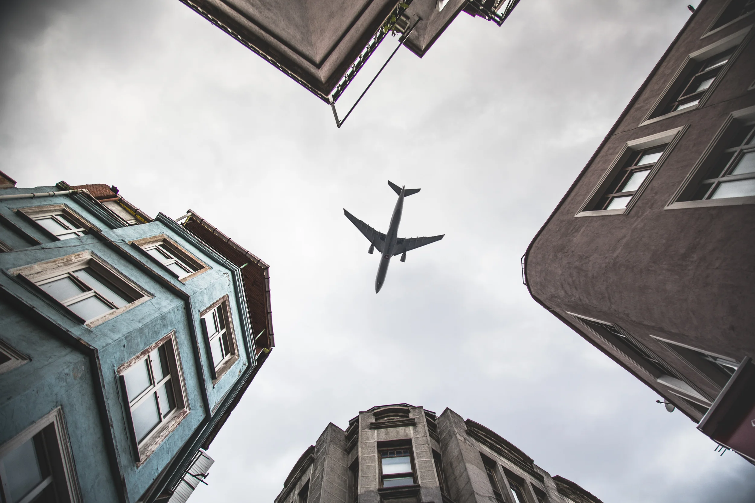 Could you catch a plane in between the buildings, like a pro instagramer?=)