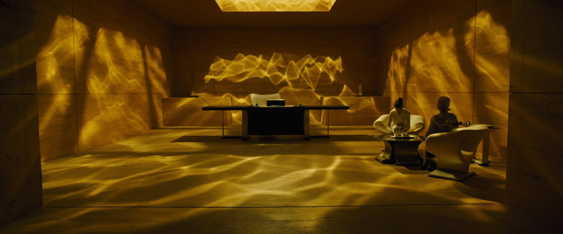 Blade-Runner-2049-0271-luv-chair-2-screening-musings.jpg