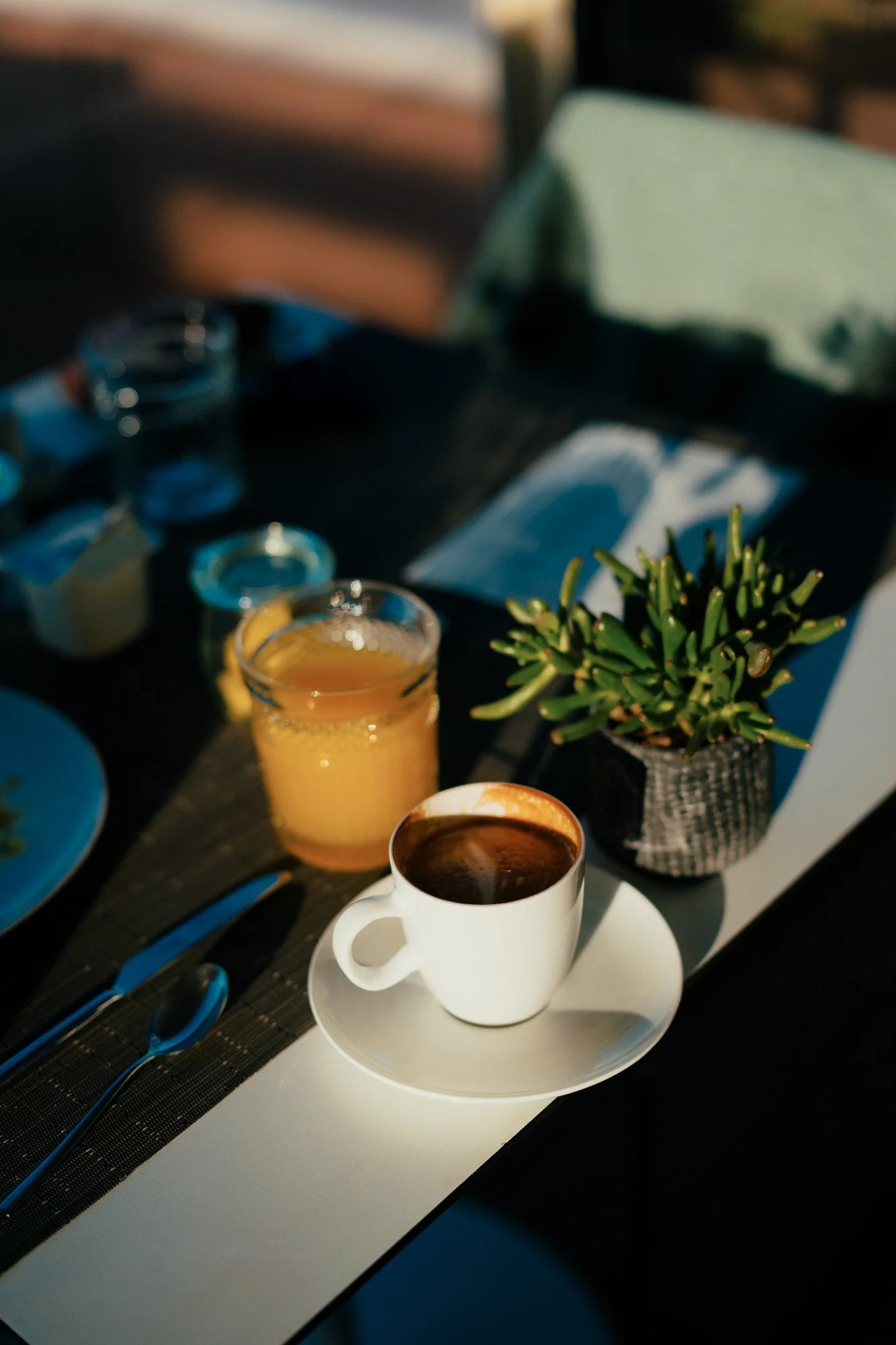 Hotel Calatrava Palma Mallorca breakfast terrace coffee Mediterranean boutique hotel Palma old town Mallorca