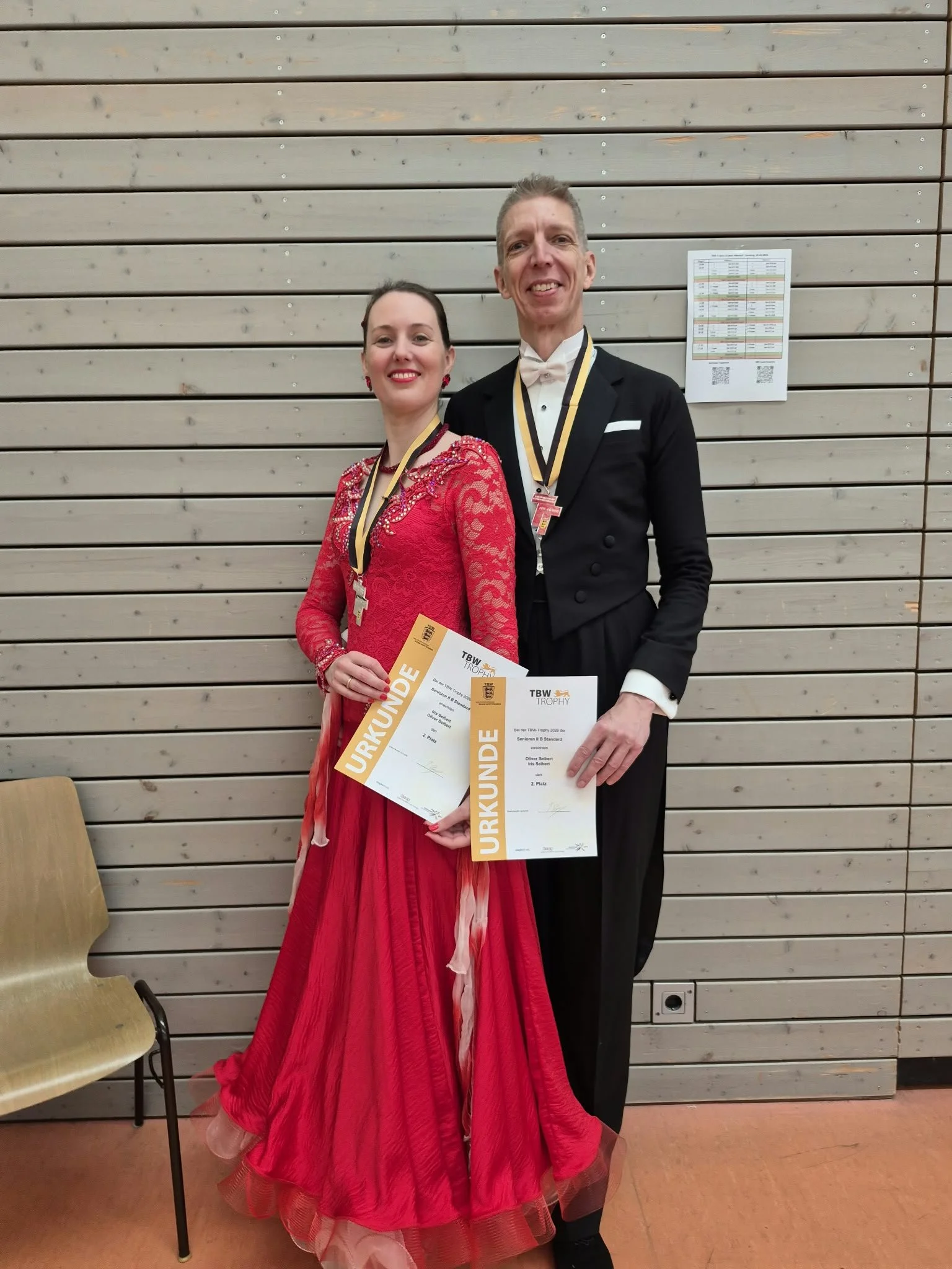 Iris und Oliver Sen II B Standard.jpg