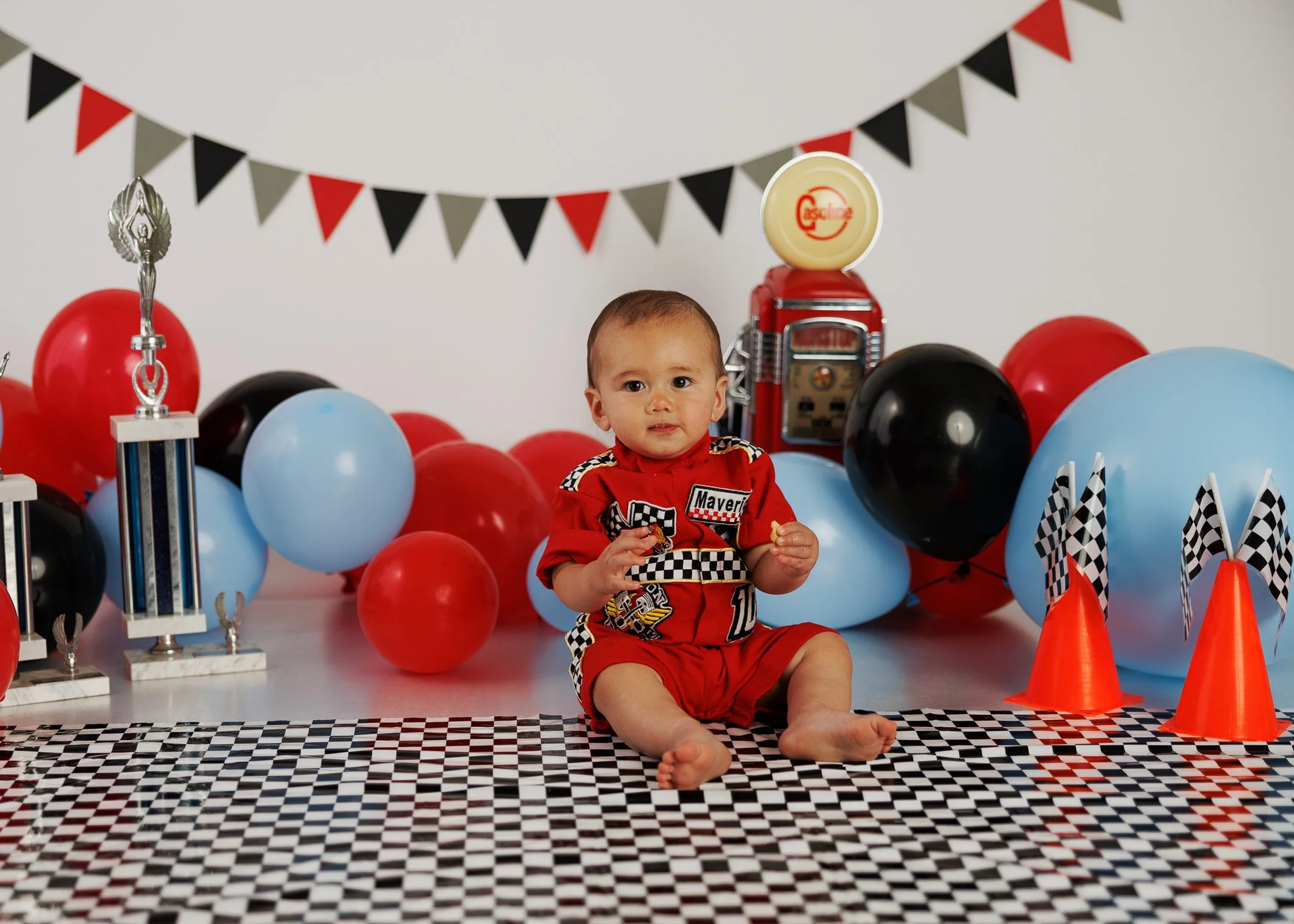 trinity lane photography-maverick-1st-bday-92.jpg