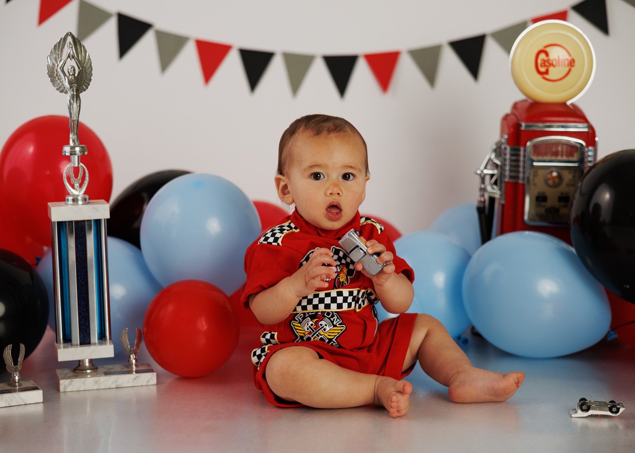trinity lane photography-maverick-1st-bday-105.jpg