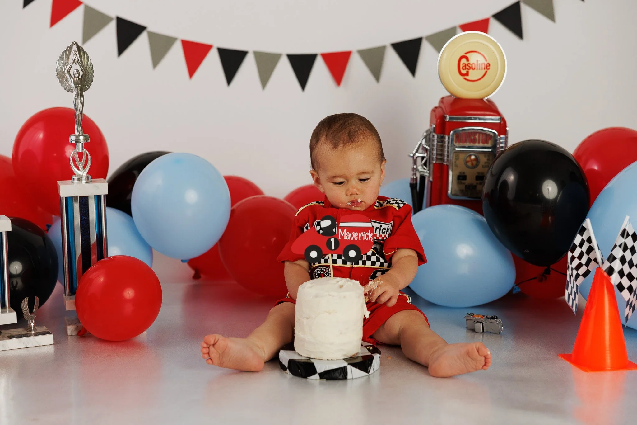trinity lane photography-maverick-1st-bday-113.jpg