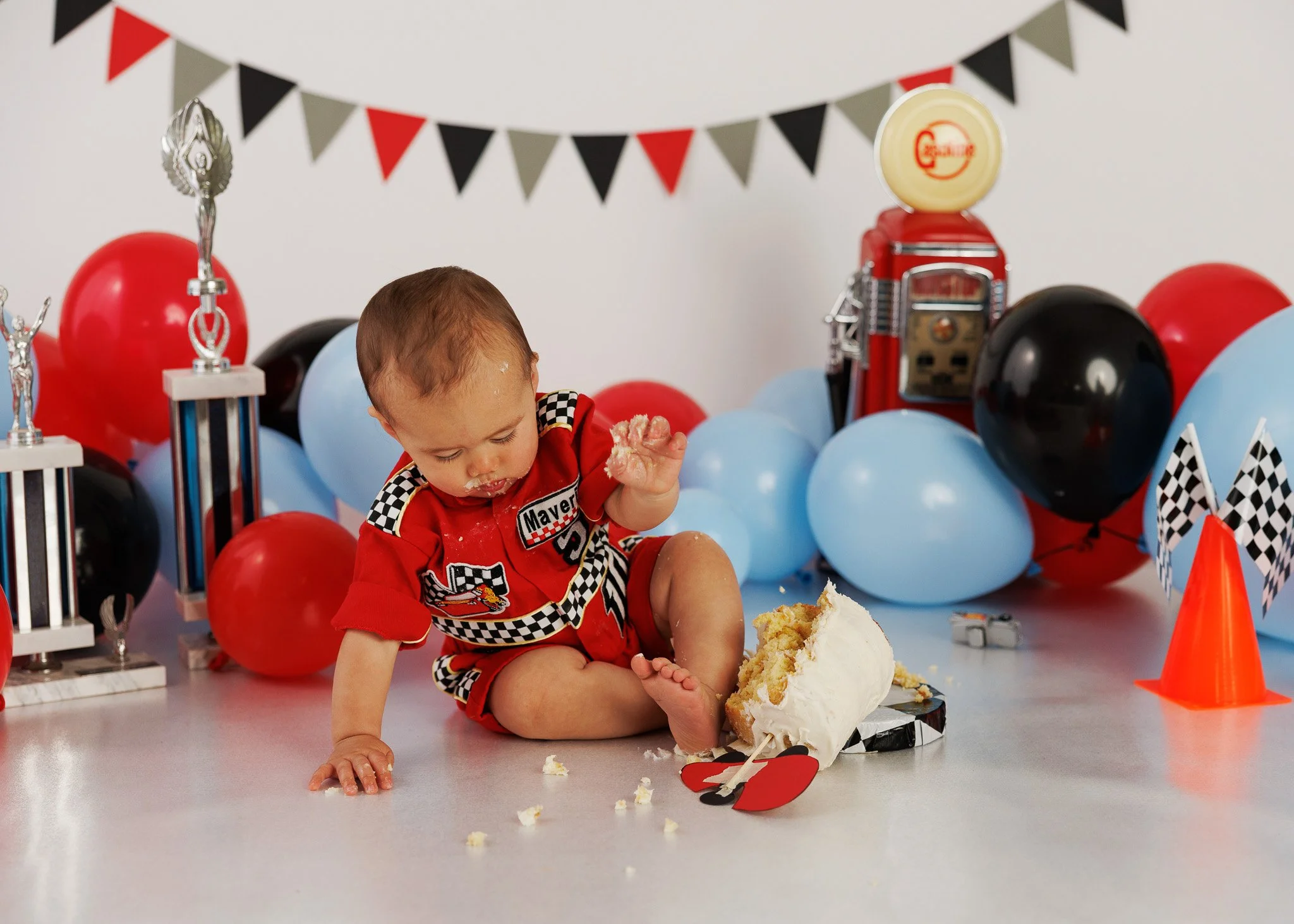 trinity lane photography-maverick-1st-bday-127.jpg