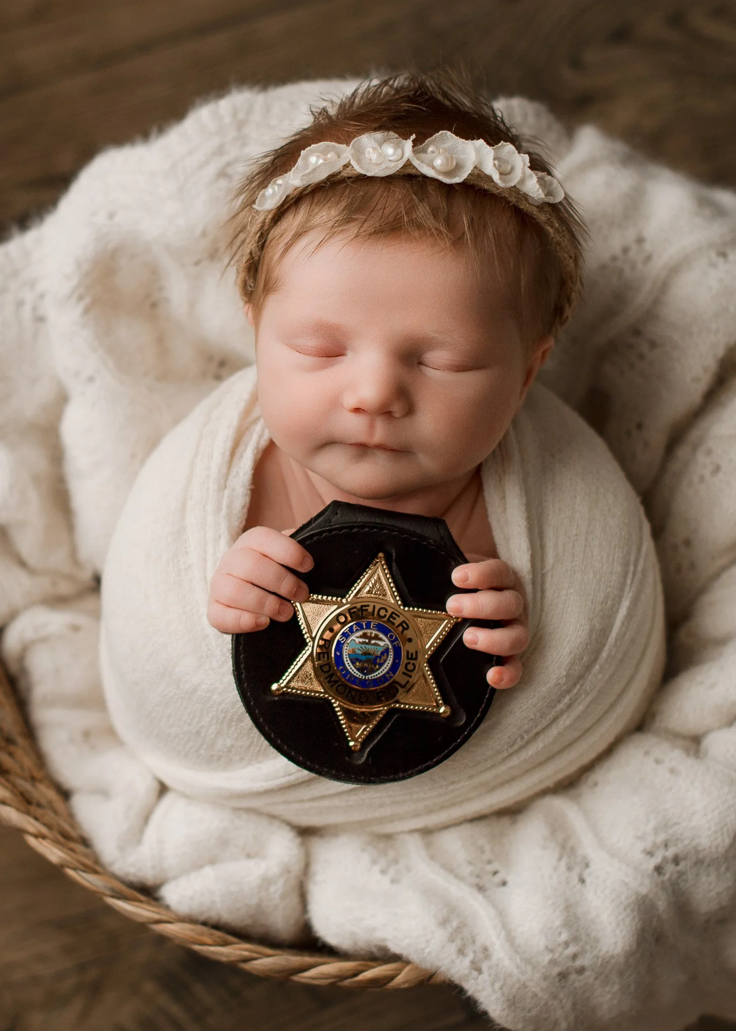 Family photographer in Redmond Oregon. Family photographer in Bend Oregon. Family photographer in Sisters Oregon. Family photographer in Prineville Oregon. 