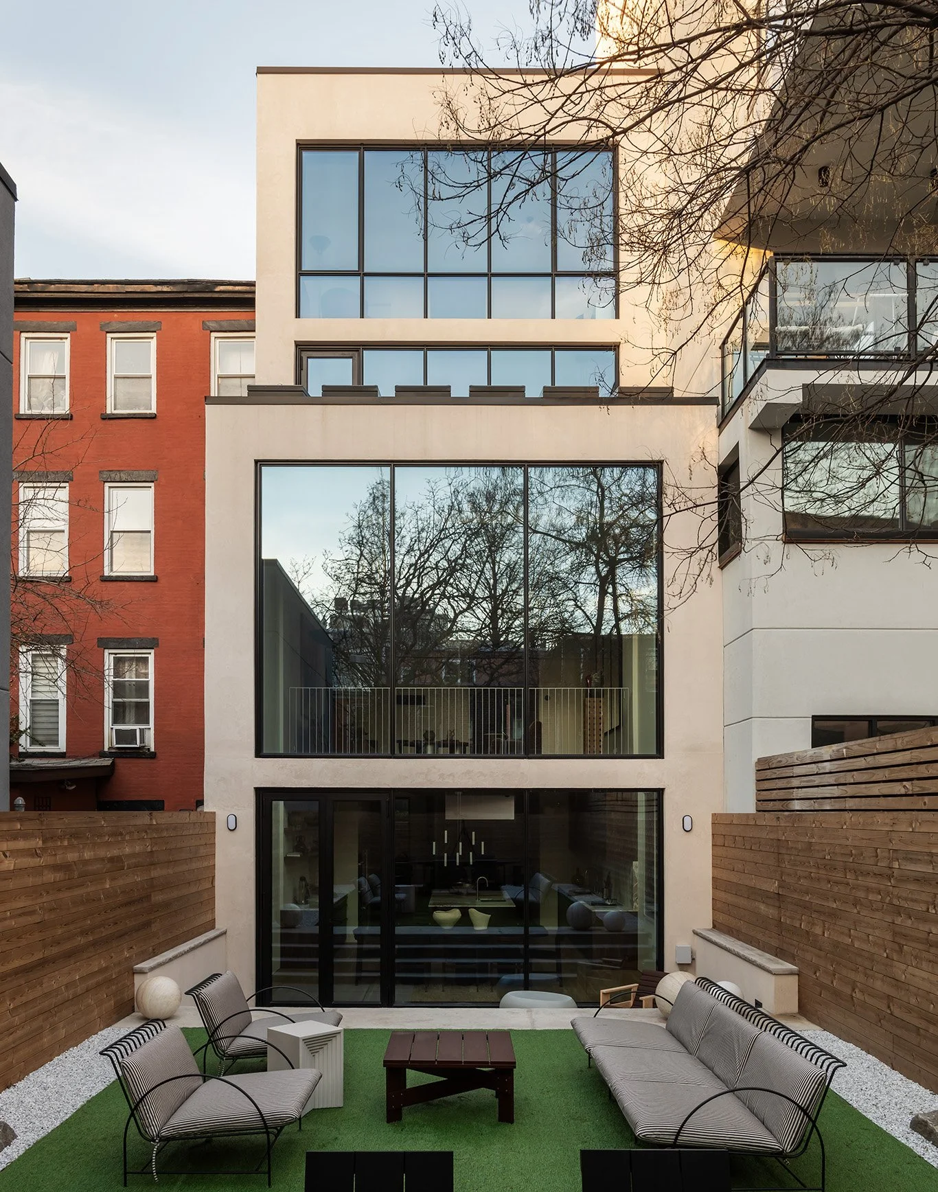 2026-01-15 Bowerbird. North 6th st12466 copy.jpg