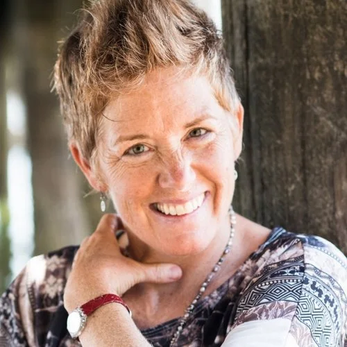 TutiScott+HeadShot+(1).jpg