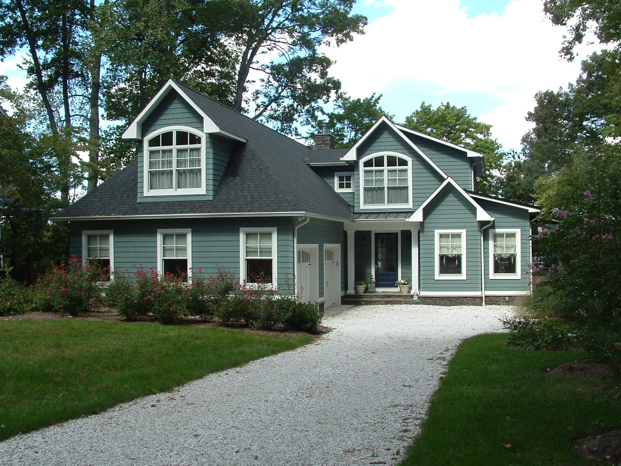 Edgewater Drive Residence - Front