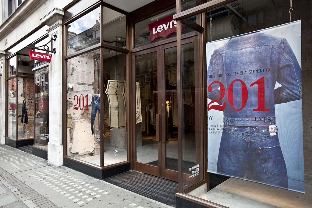 levis_201shopfront2.jpg