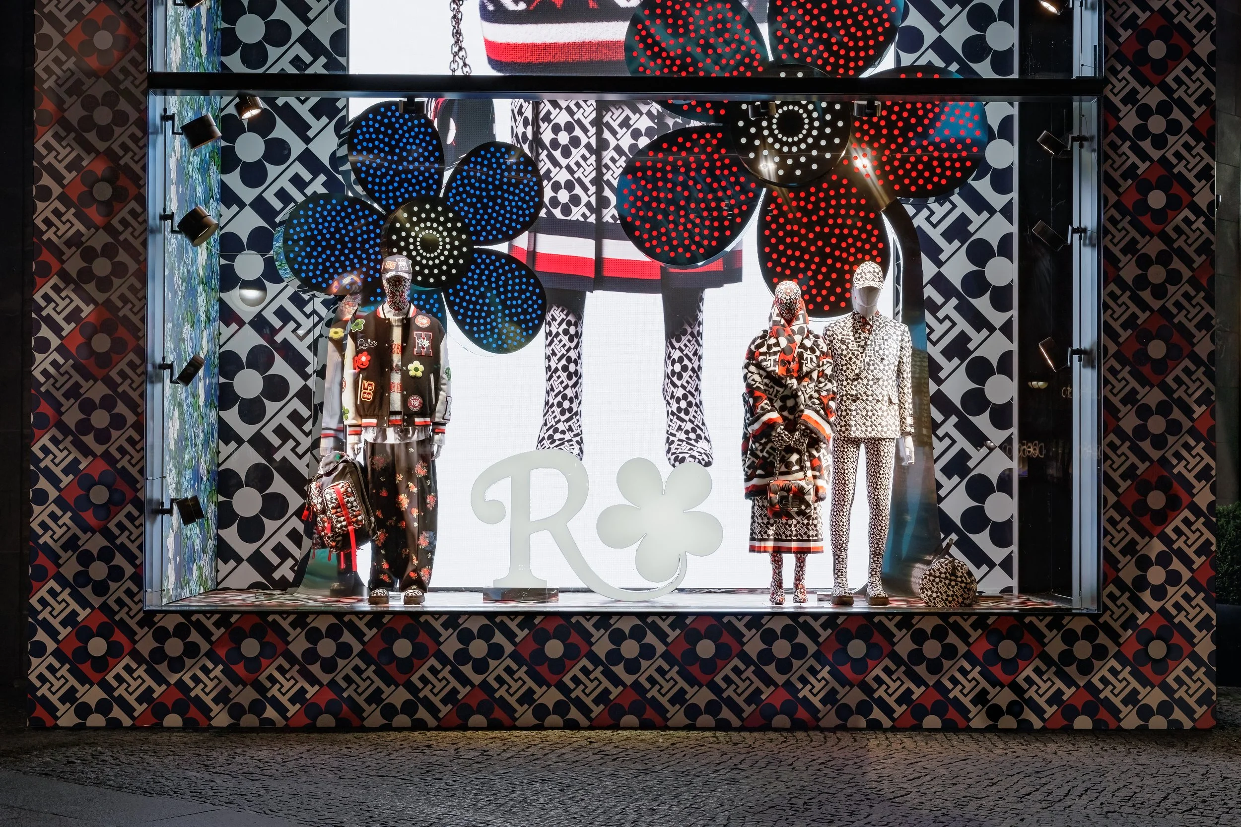 hilfiger_quinn_corner_window_druck-12.jpg