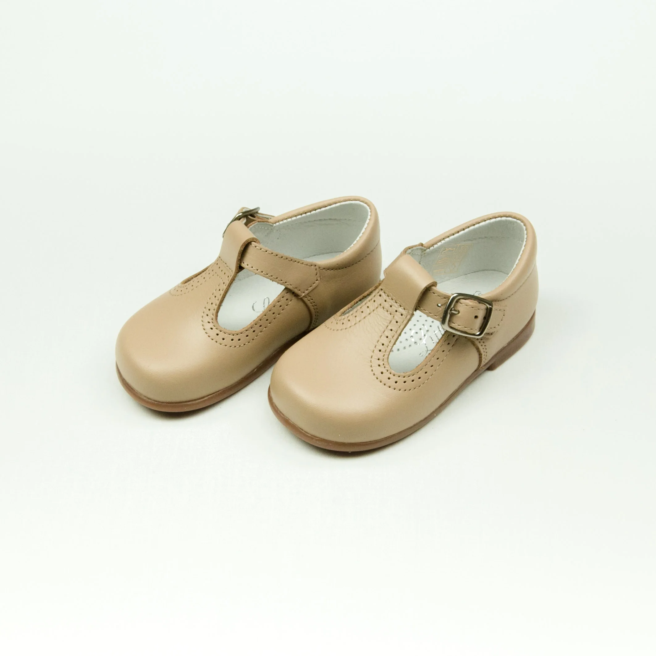 little-ro-baby-beige-t bar 1c.jpg