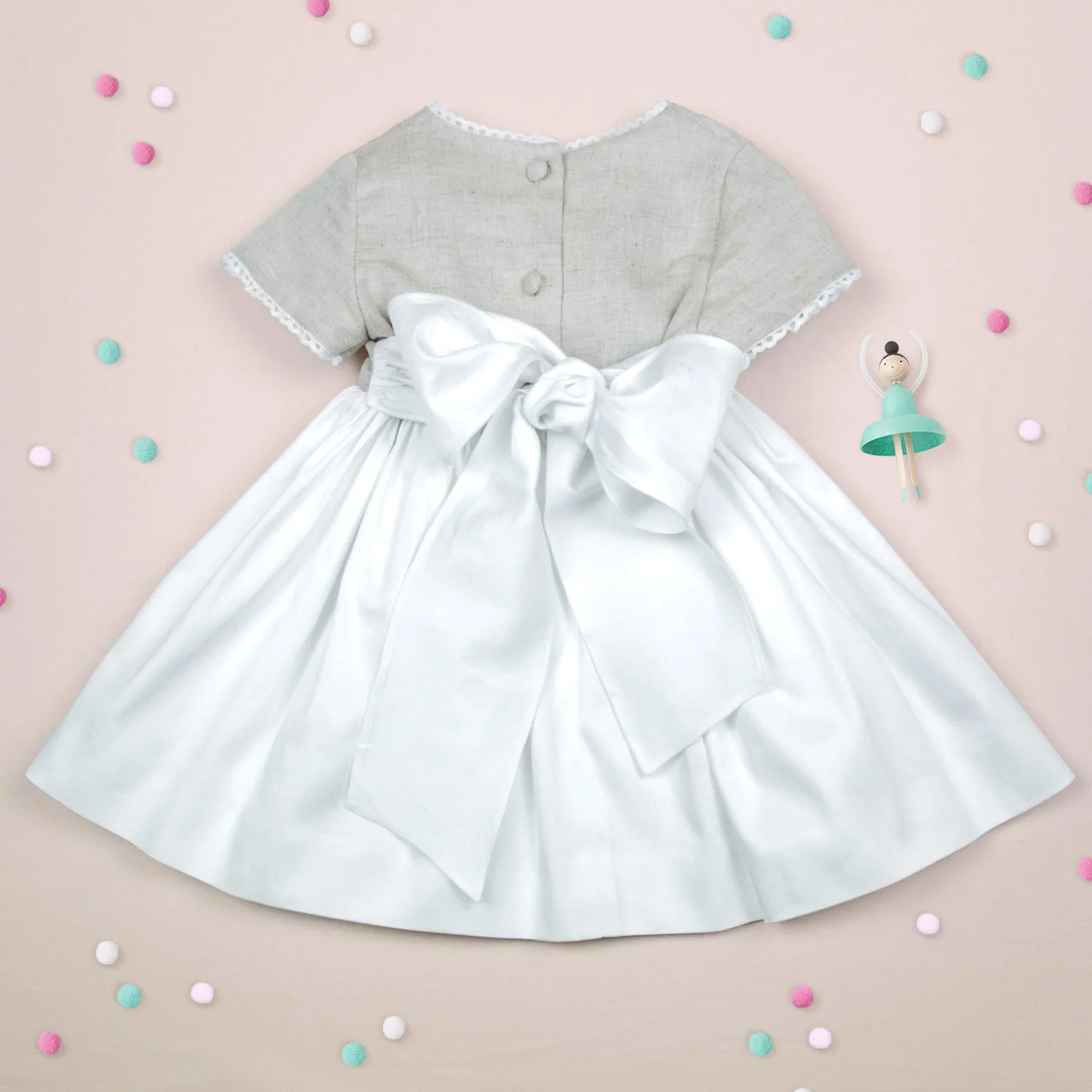 little-RO-london-girl-dress-1a-3-1 TRASERO.jpg