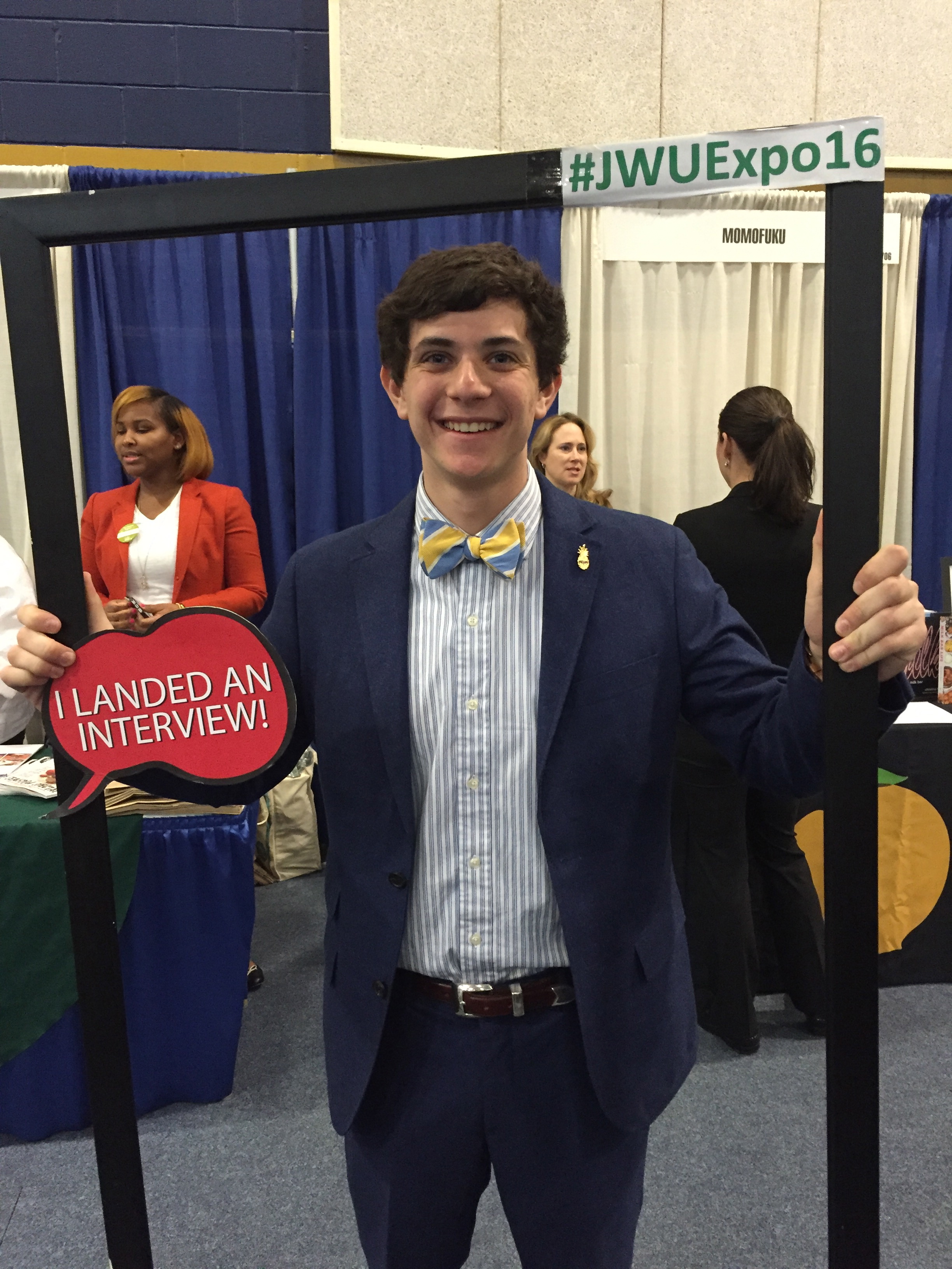Student gets interview at JWU's career expo.
