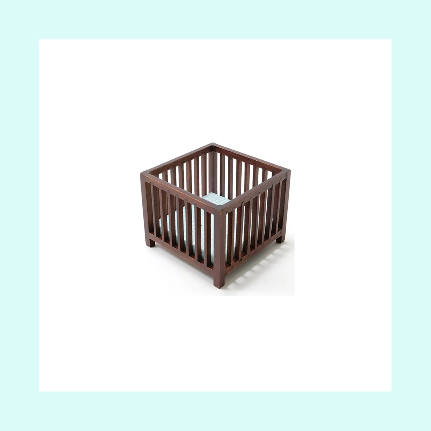 Playpen_Walnut_Mint_CLA10618.jpg