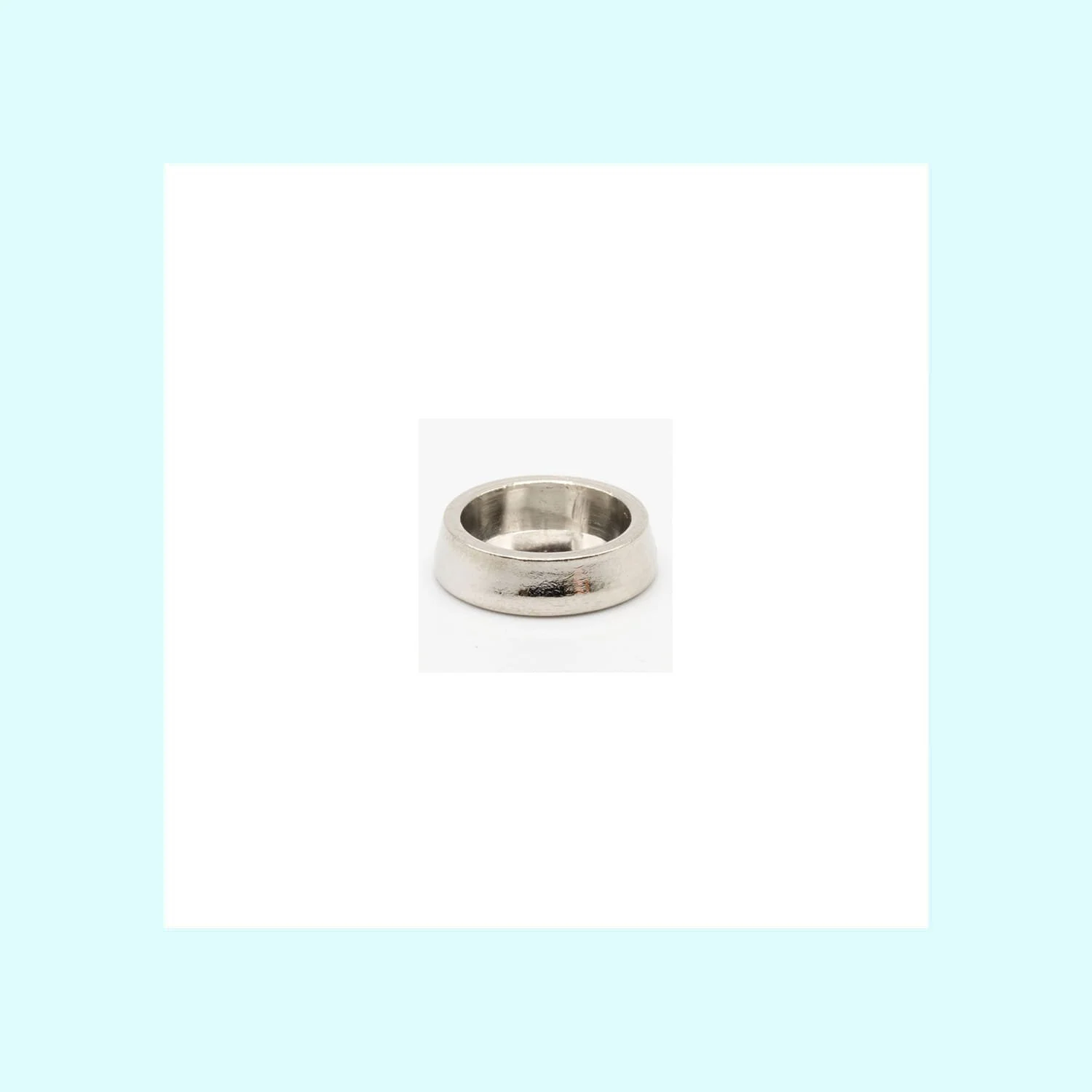 Dog Food Dish Metal - IM65757.jpg