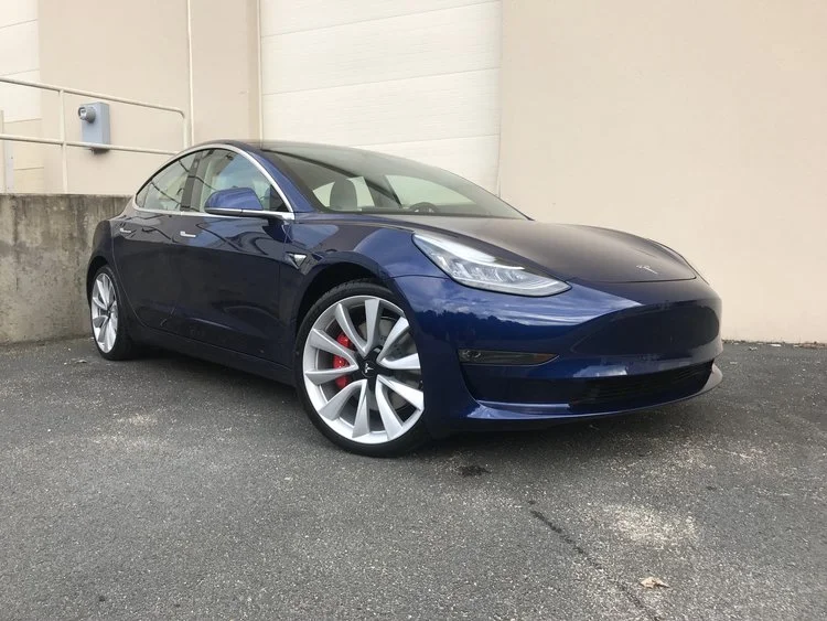 Tesla Model 3 Performance