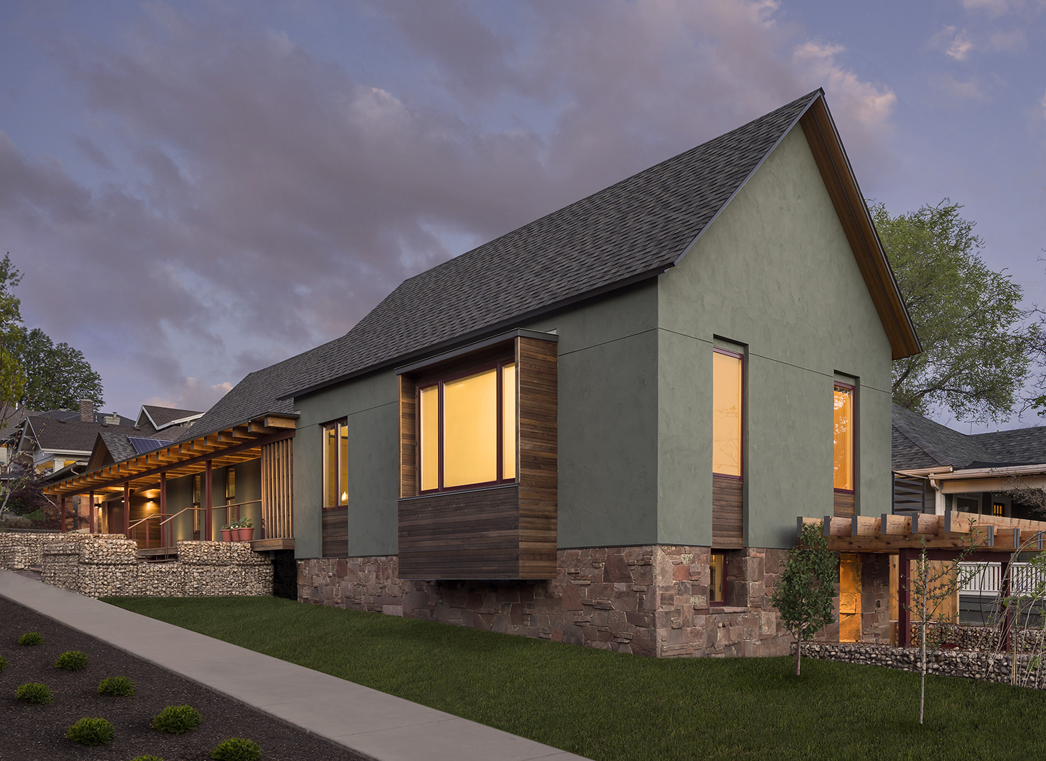 Exterior_02.jpg
