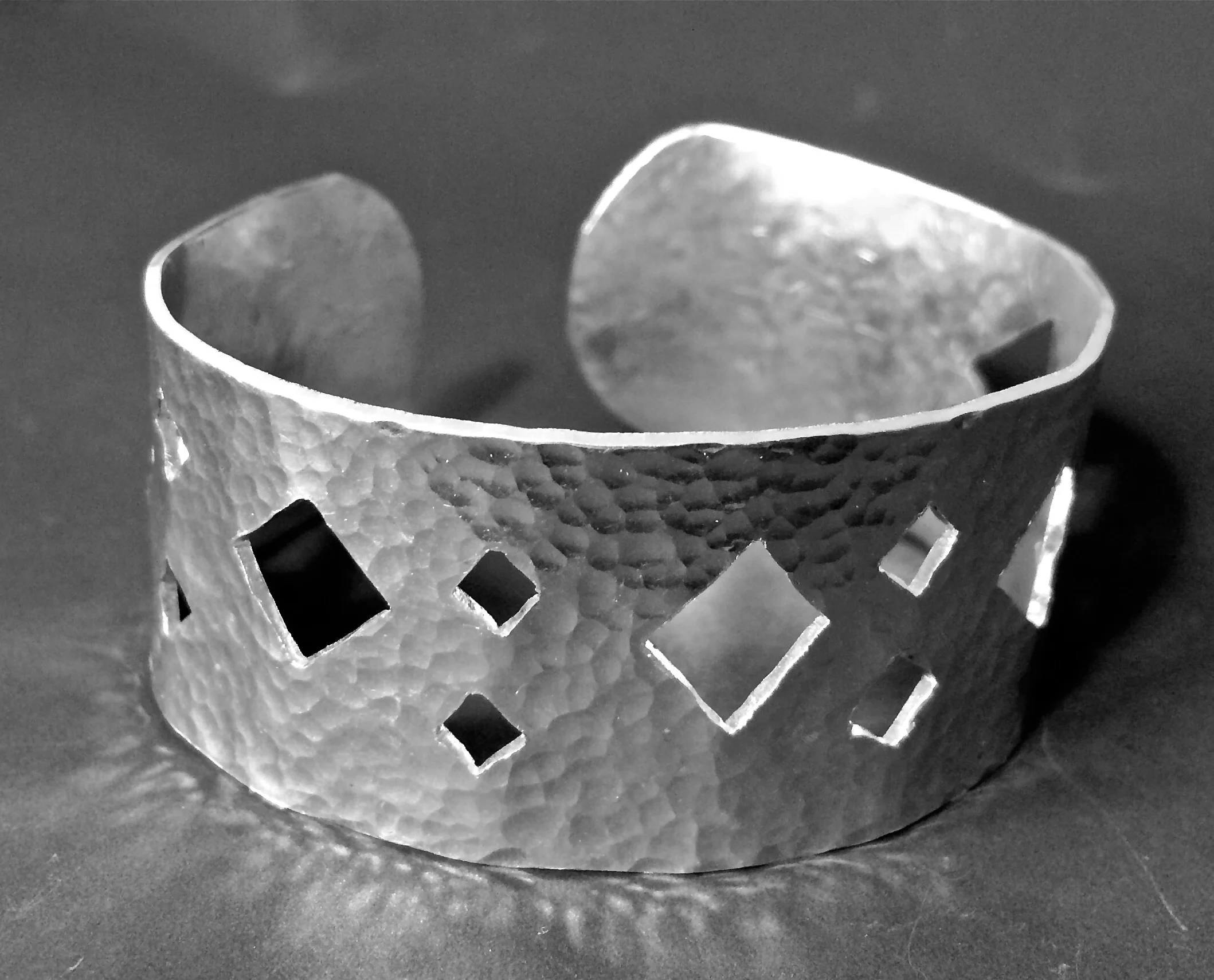 lattice cuff 18.jpg