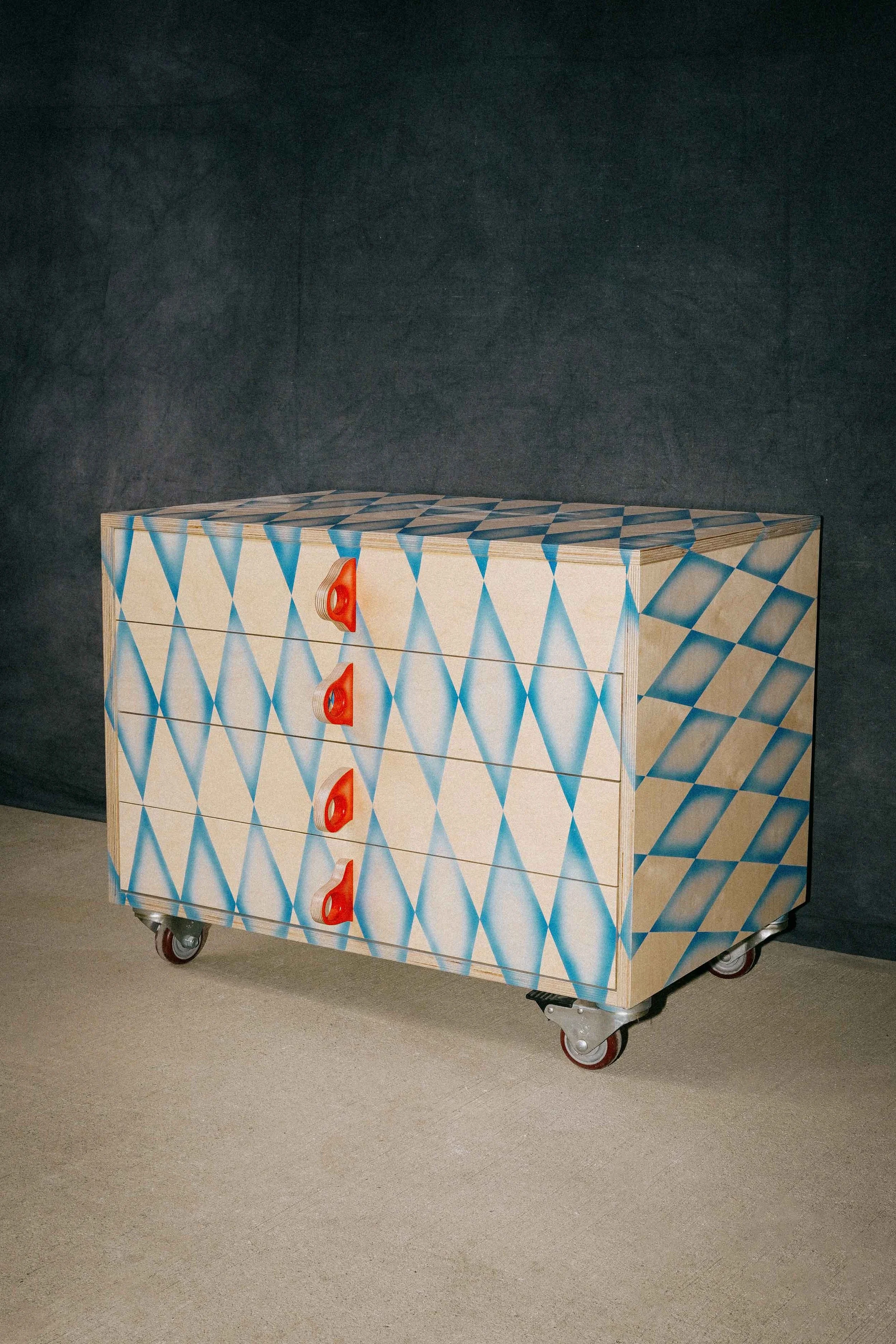Diamond Drawer