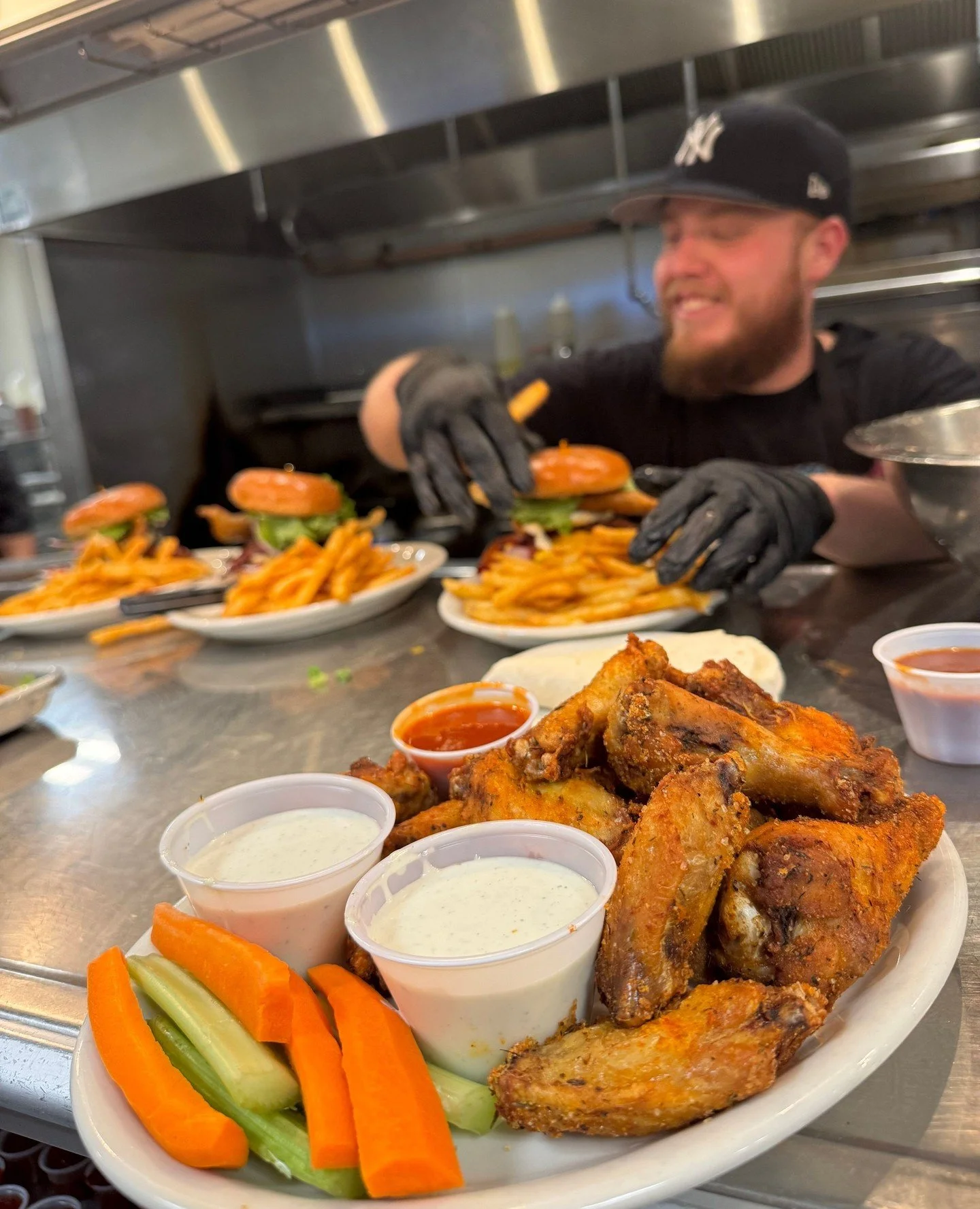 It&rsquo;s official&mdash;according to ABQ the Magazine readers, our wings are TOP 5 in the city 🏈🔥 ⁠
And there are some fine wings around town, so we're pretty stoked.⁠
⁠
Garlic Asiago⁠
Buffalo⁠
Molten⁠
BBQ⁠
Dry-rubbed (respectfully underrated)⁠
⁠