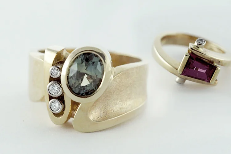 Banner-ManRing.jpg