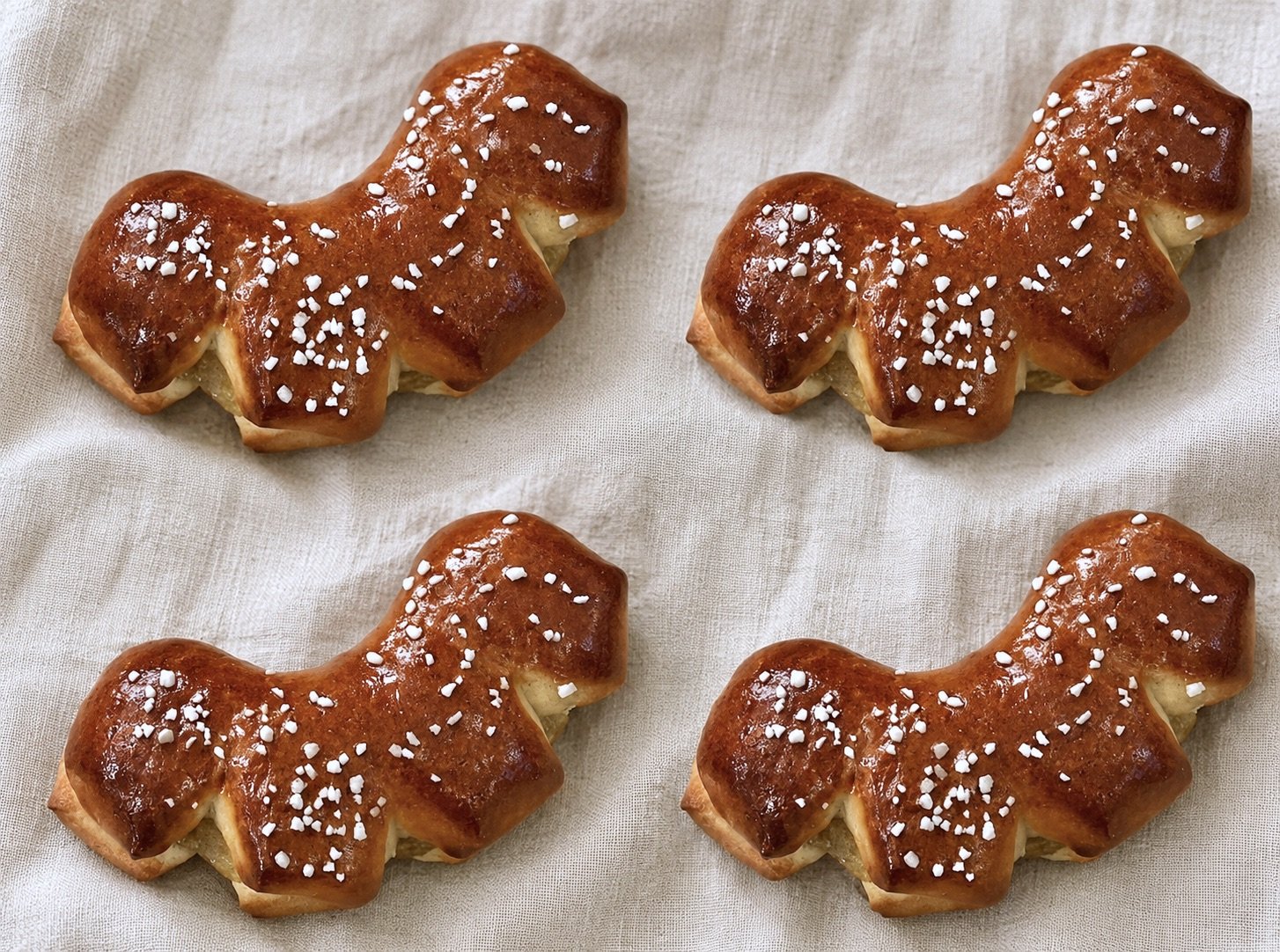 Apricot Bear Claw - Box of Four