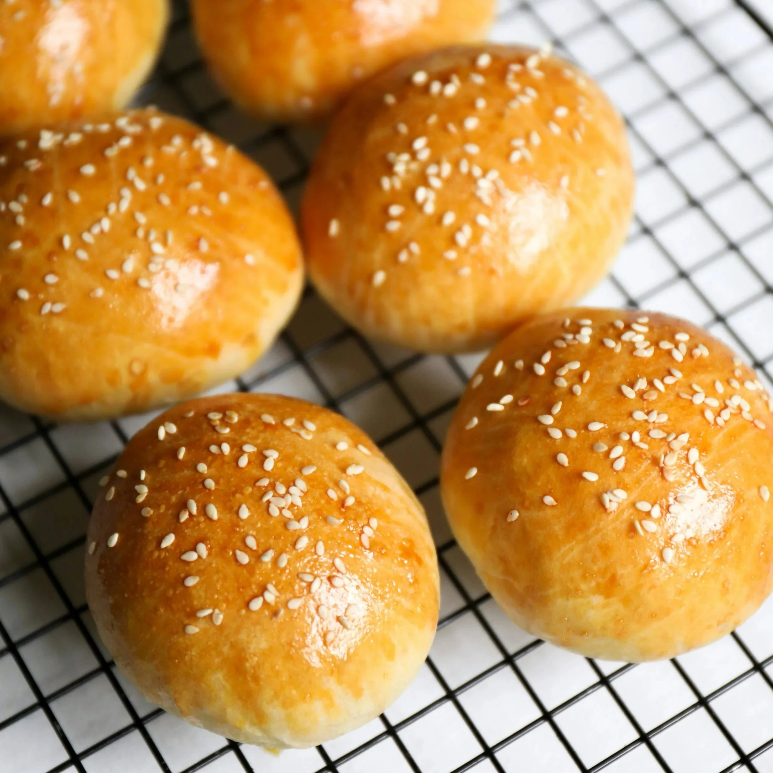 Sesame Bun, 2 pack