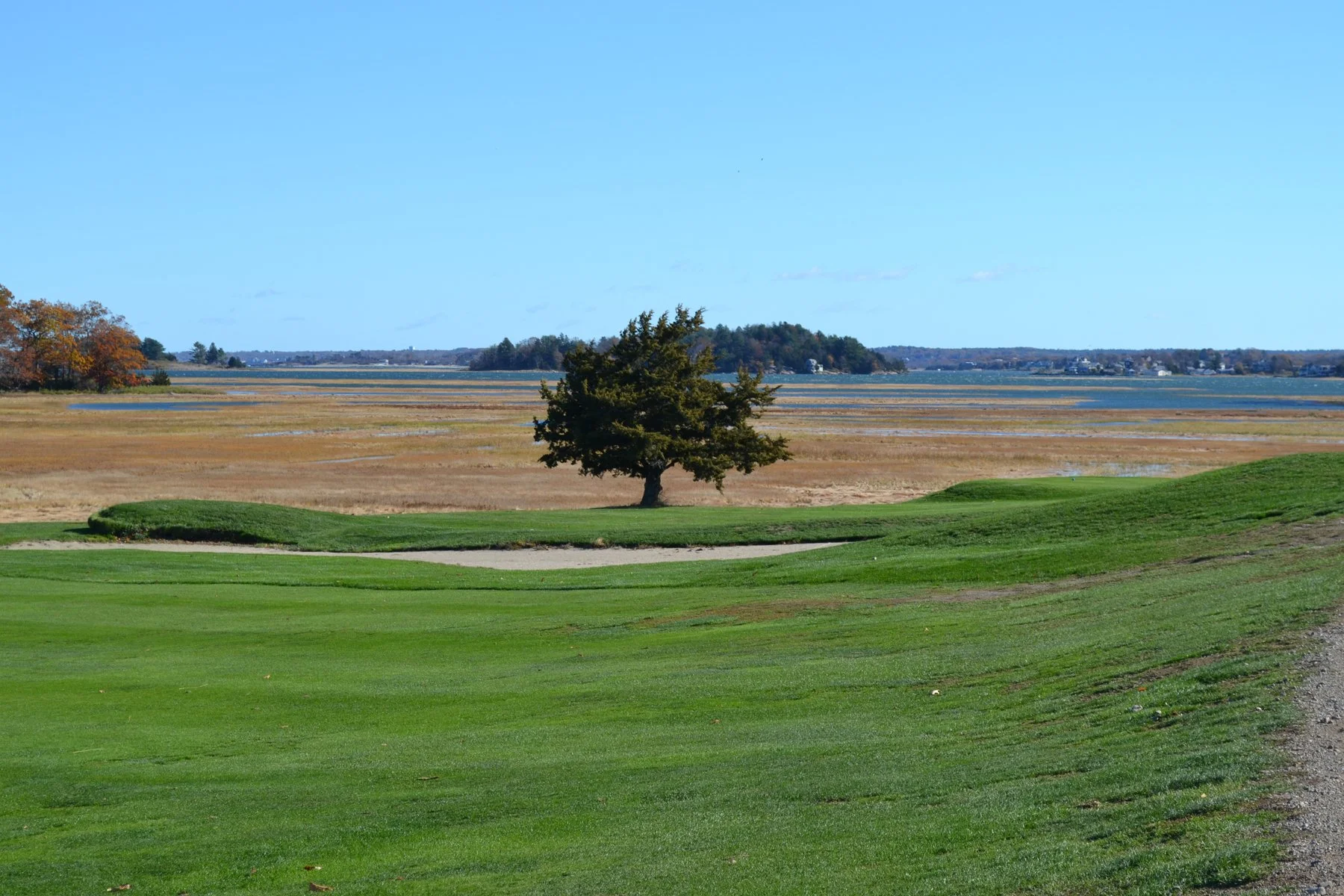 CapeAnnGolfClubEssexMAWaterviews.jpg