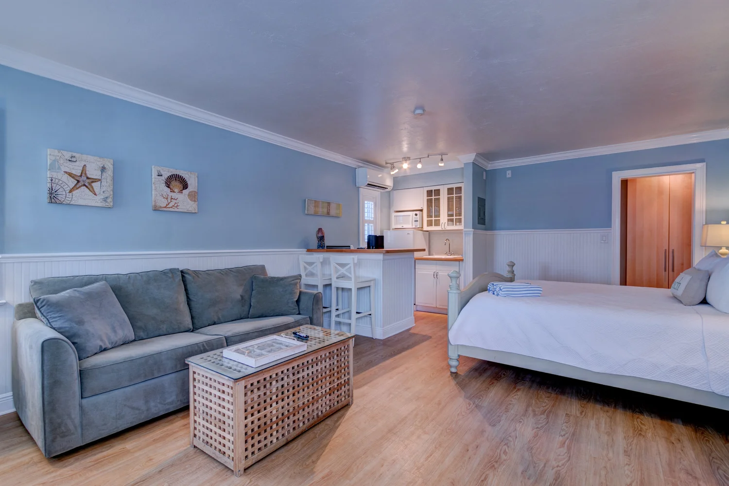 Beach House Studio — BeachSideVillageResort