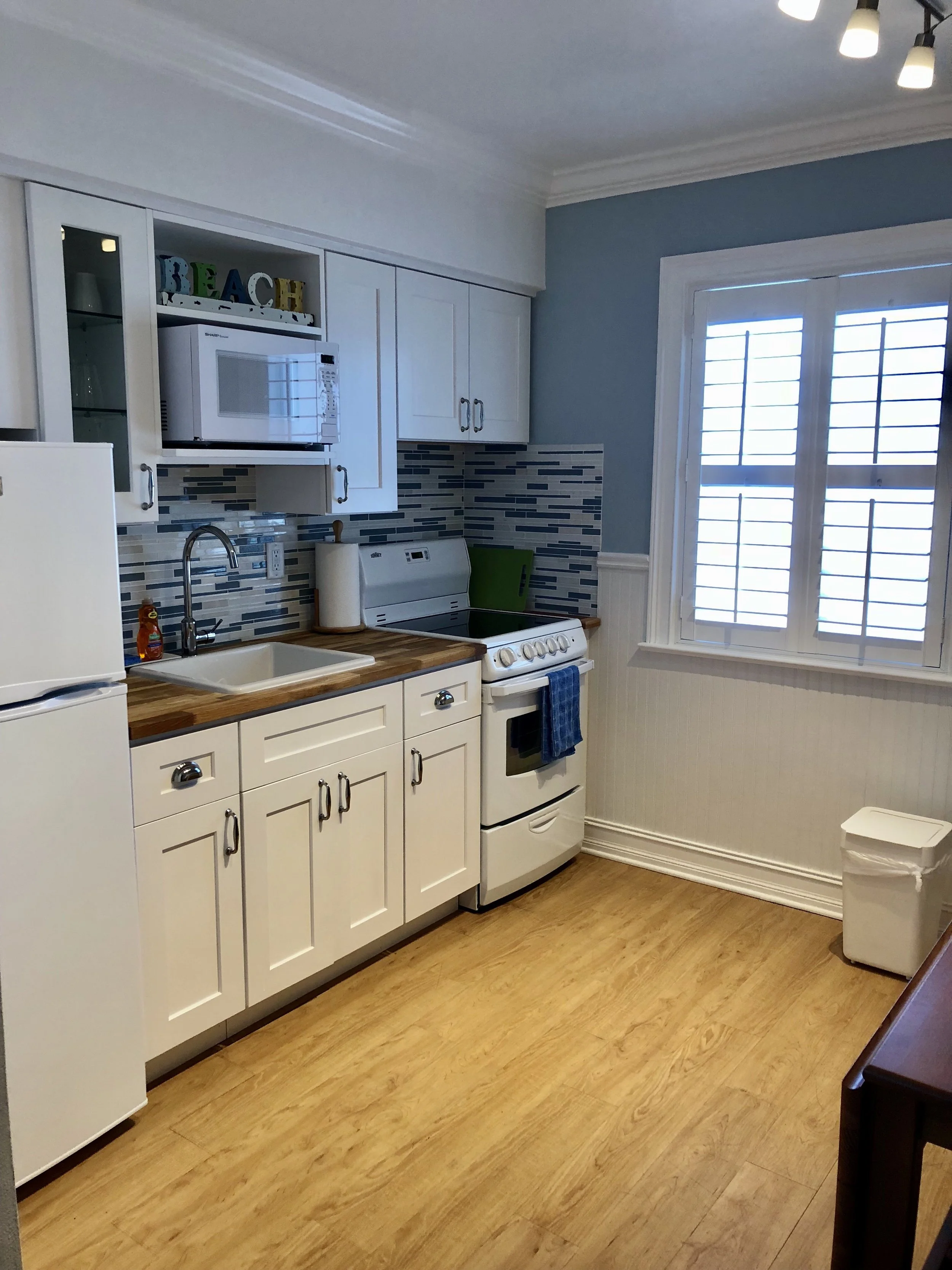 kitchen2.jpeg