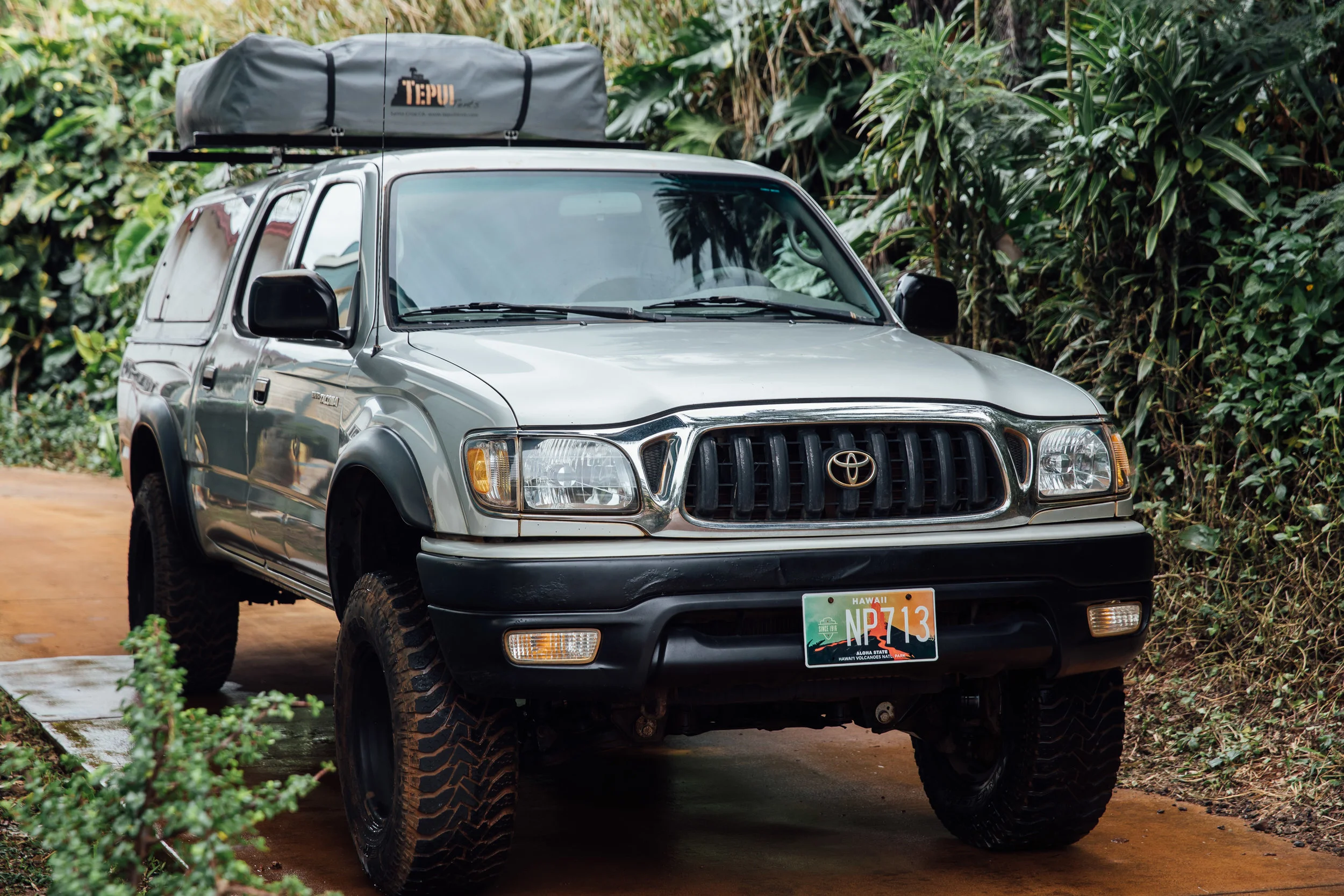 tacoma hard shell tent