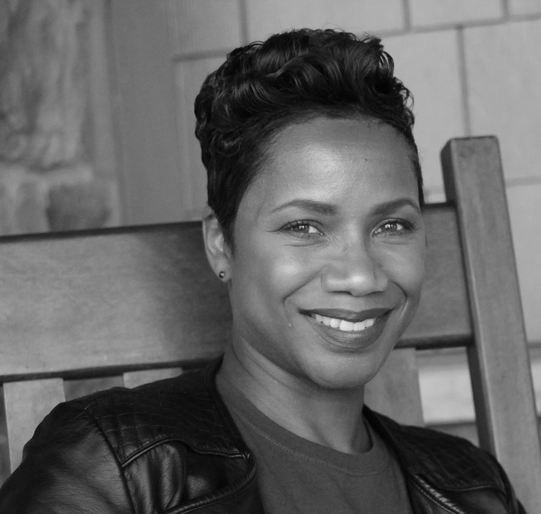 Kristi+Headshot_bw.jpg