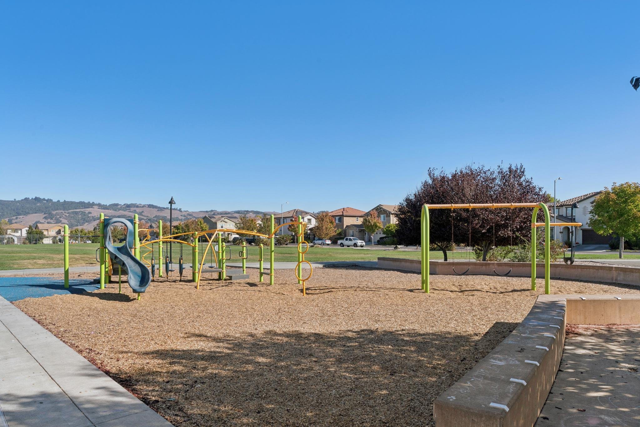 052-1525-keats-place.95410.pcom.003.jpg