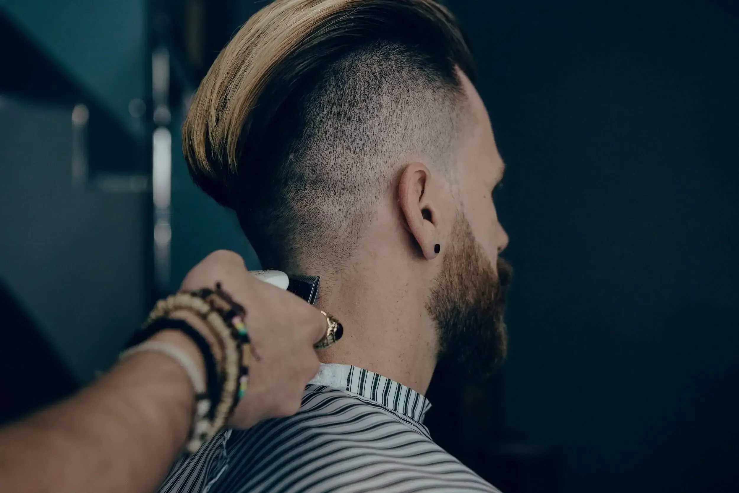 perfect-hairdo-at-barber-shop.webp