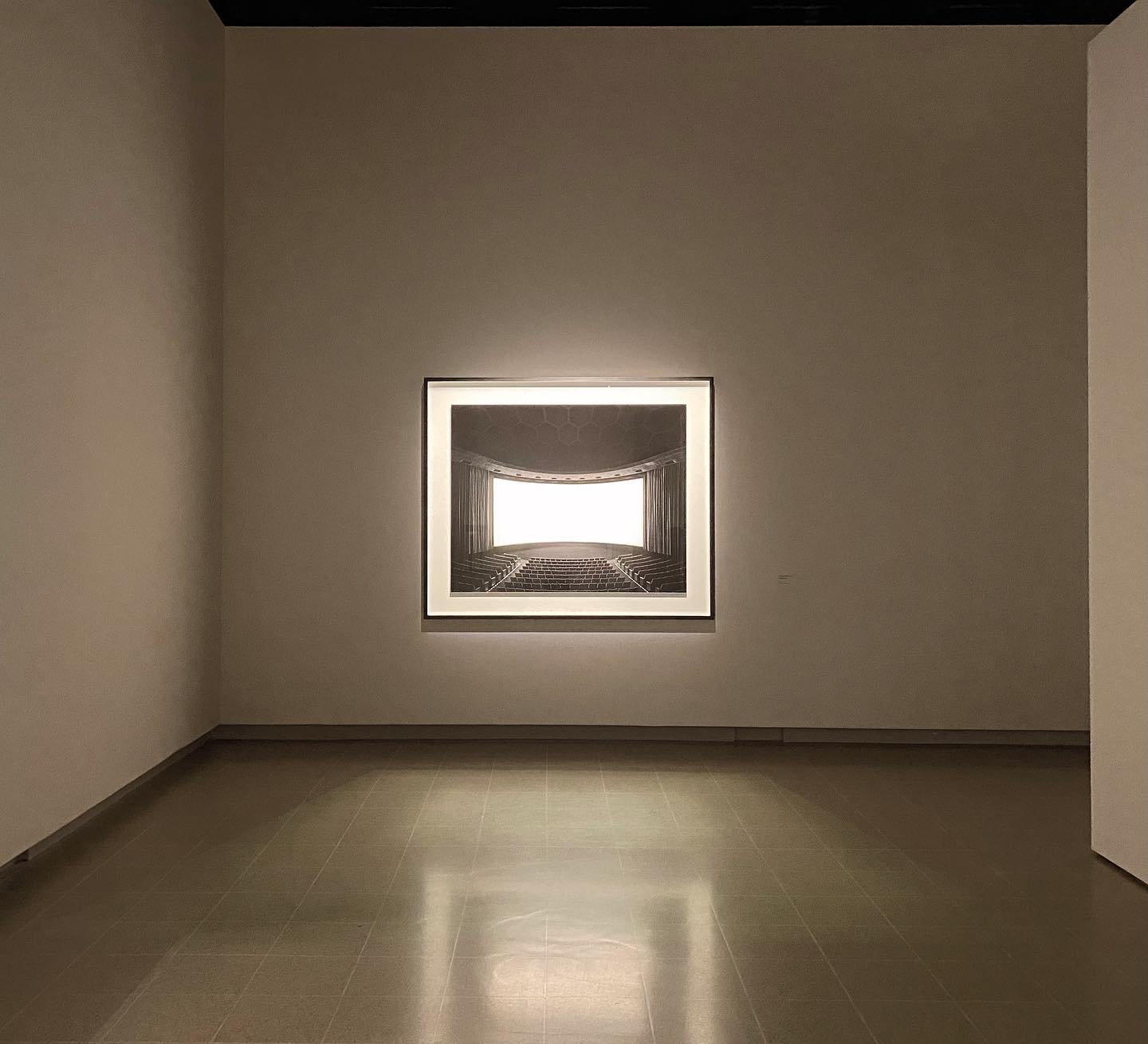 https://www.southbankcentre.co.uk/whats-on/art-exhibitions/hiroshi-sugimoto