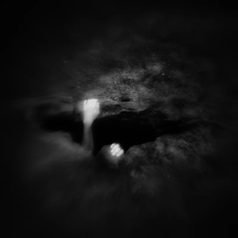 Hole