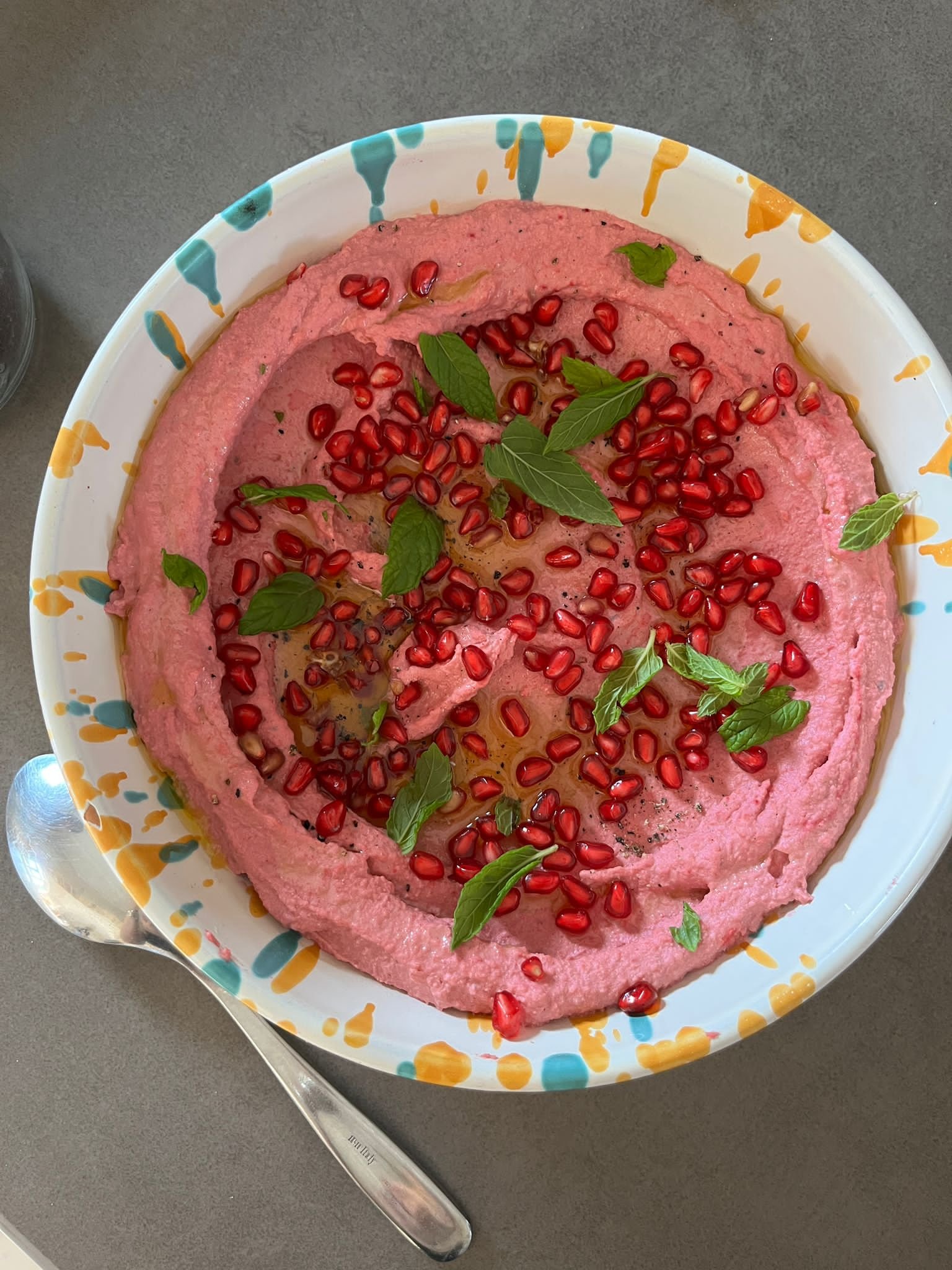 pink hummus.JPG