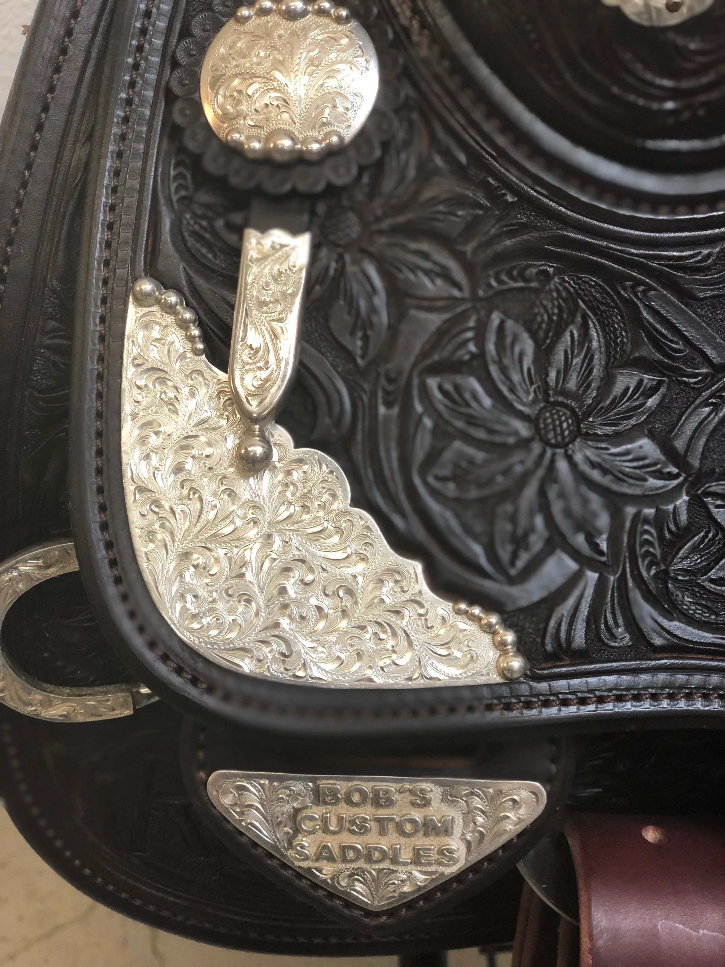 B17622 Silver Show Saddle — Bob's Custom Saddles