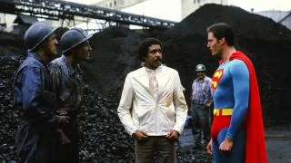 Later, Superman tries to get Pryor a shitty job at a coal mine despite him being the world's greatest computer genius. Pretty racist, there, Supe.