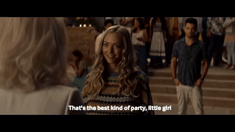xULW8MtxaMkhBxFwpa.gif